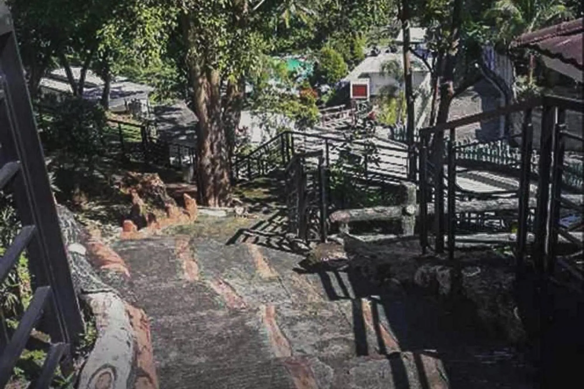 Garden view in Wisma Belerang Kalianda Lampung RedPartner