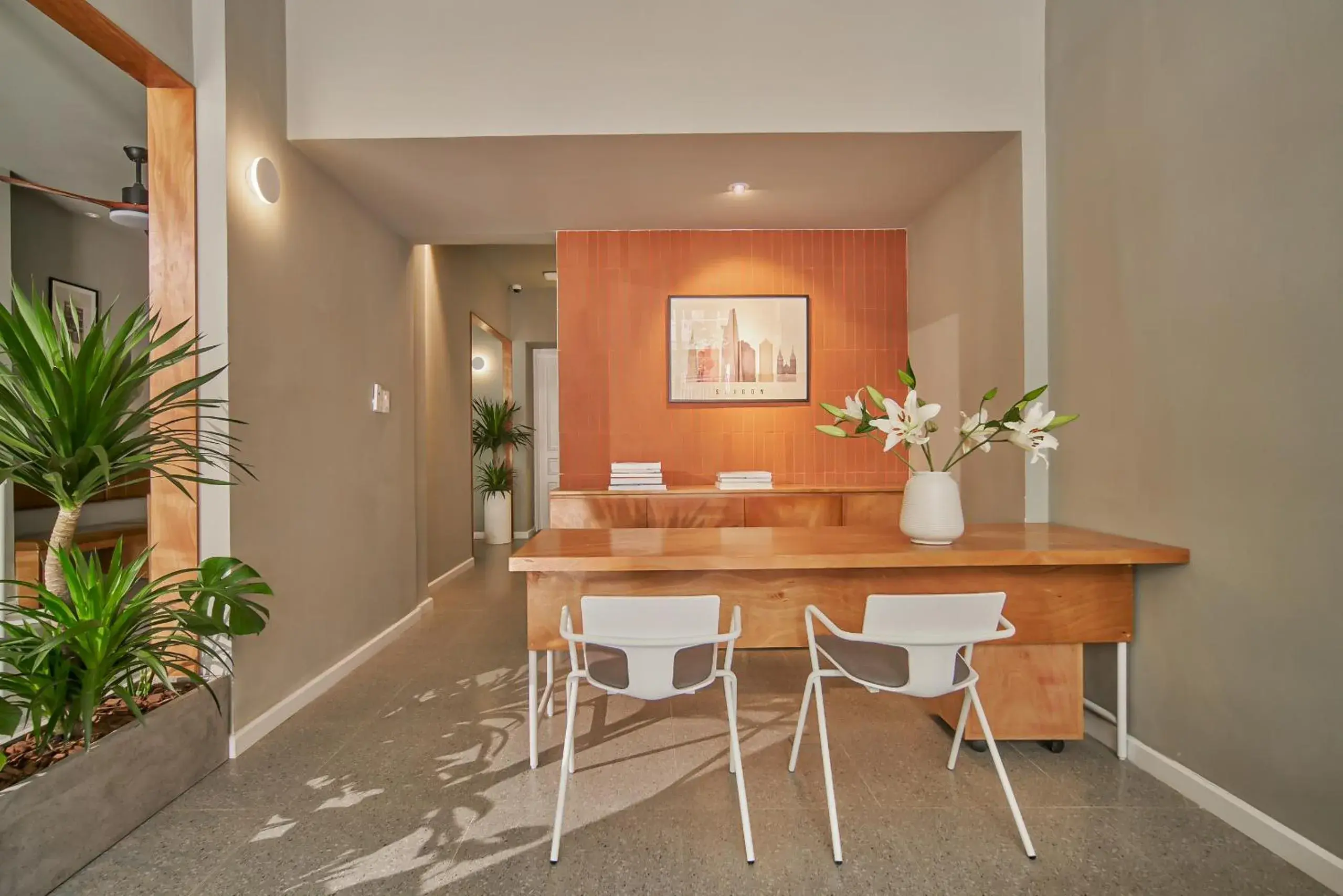 Lobby or reception in Express by M Village Đinh Công Tráng Lobby or reception in Express by M Village Đinh Công Tráng