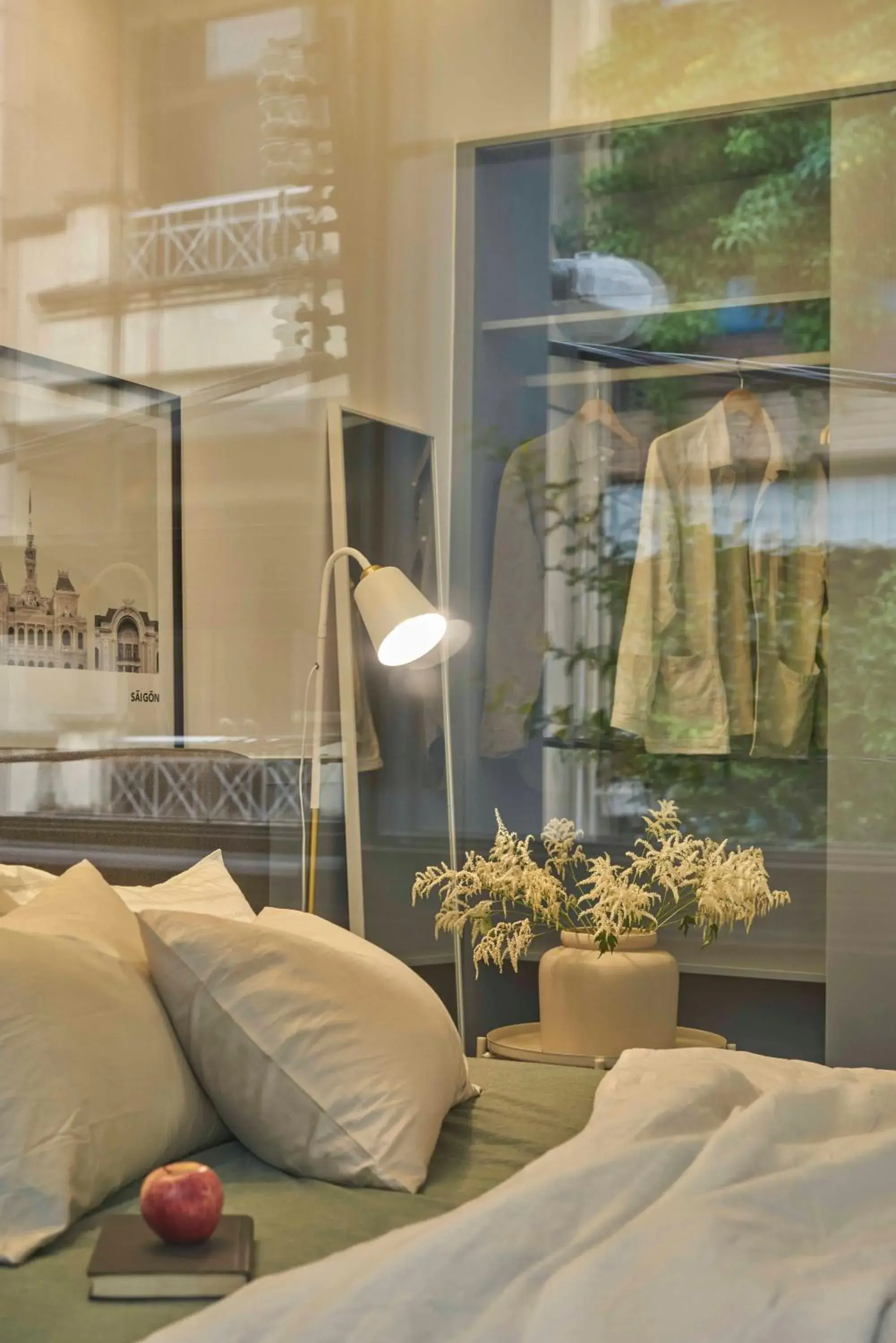 Bed in Express by M Village Đinh Công Tráng Bed in Express by M Village Đinh Công Tráng