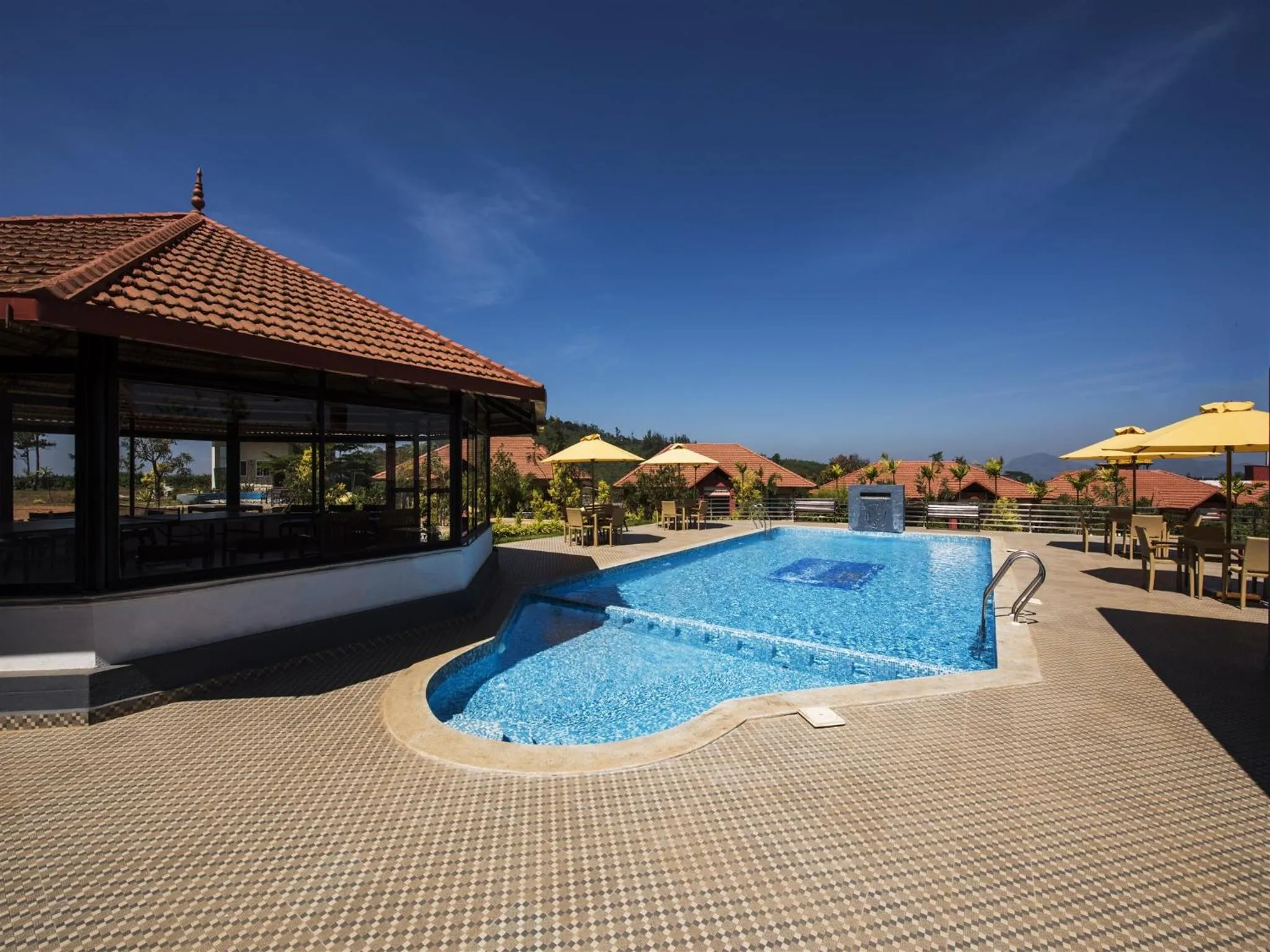 Swimming pool in Woodstock Resorts