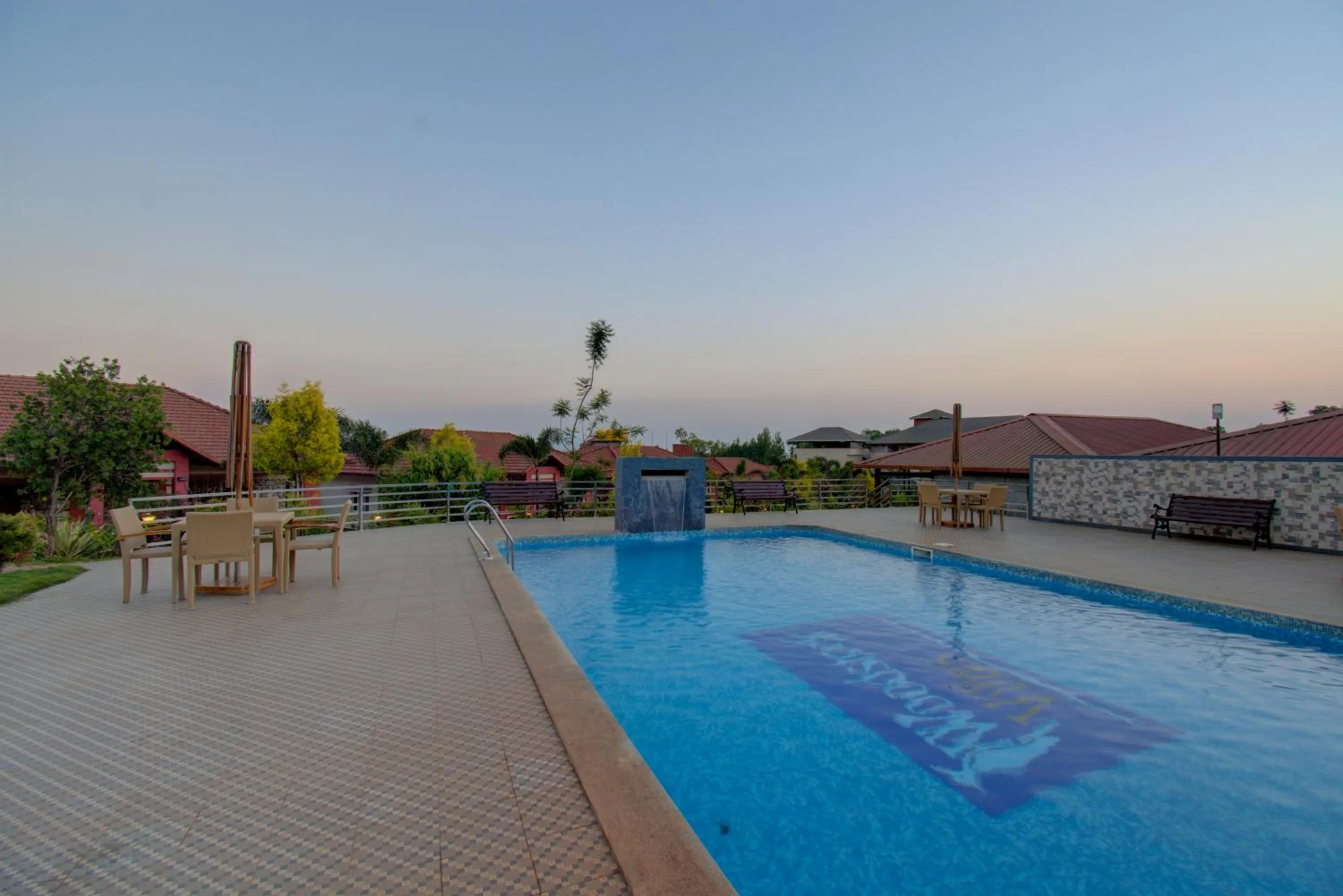 Swimming pool in Woodstock Resorts