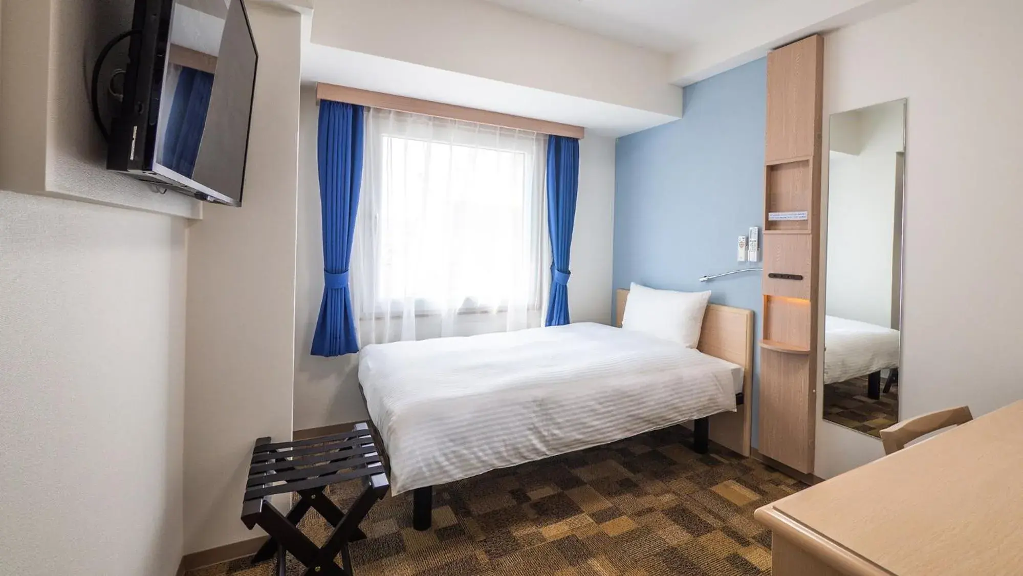 Bedroom, Bed in Toyoko Inn Nagoya-eki Sakuradori-guchi Shinkan Bedroom, Bed in Toyoko Inn Nagoya-eki Sakuradori-guchi Shinkan