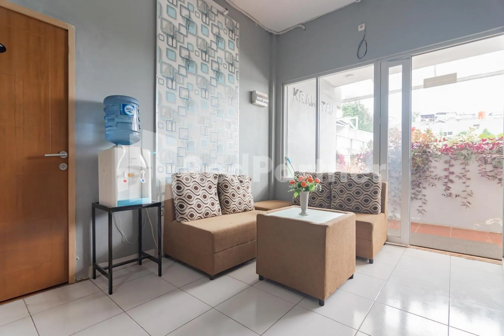 Lobby or reception in D'Valley View Lembang Mitra RedDoorz