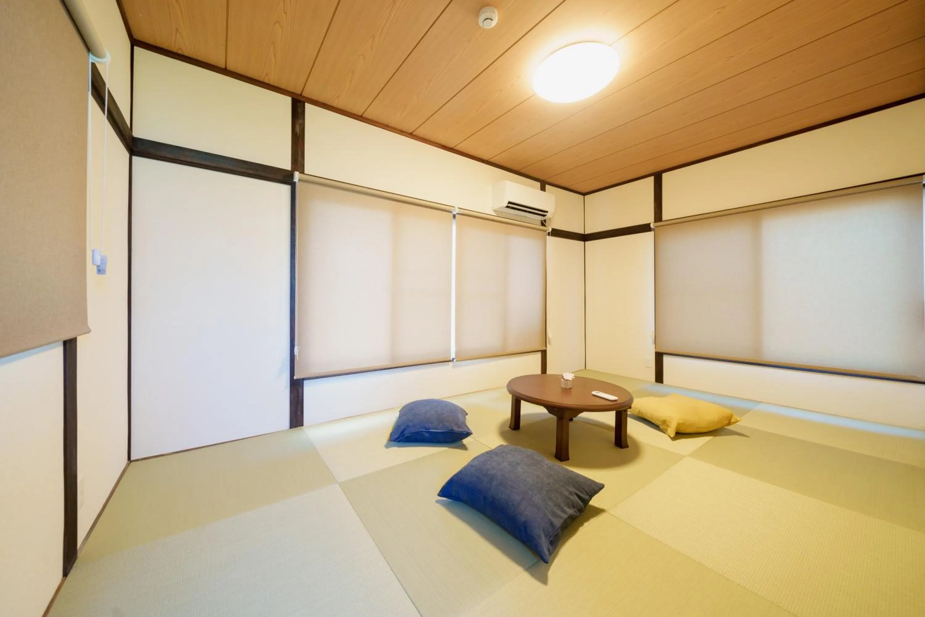 Bedroom in R-house 3rd