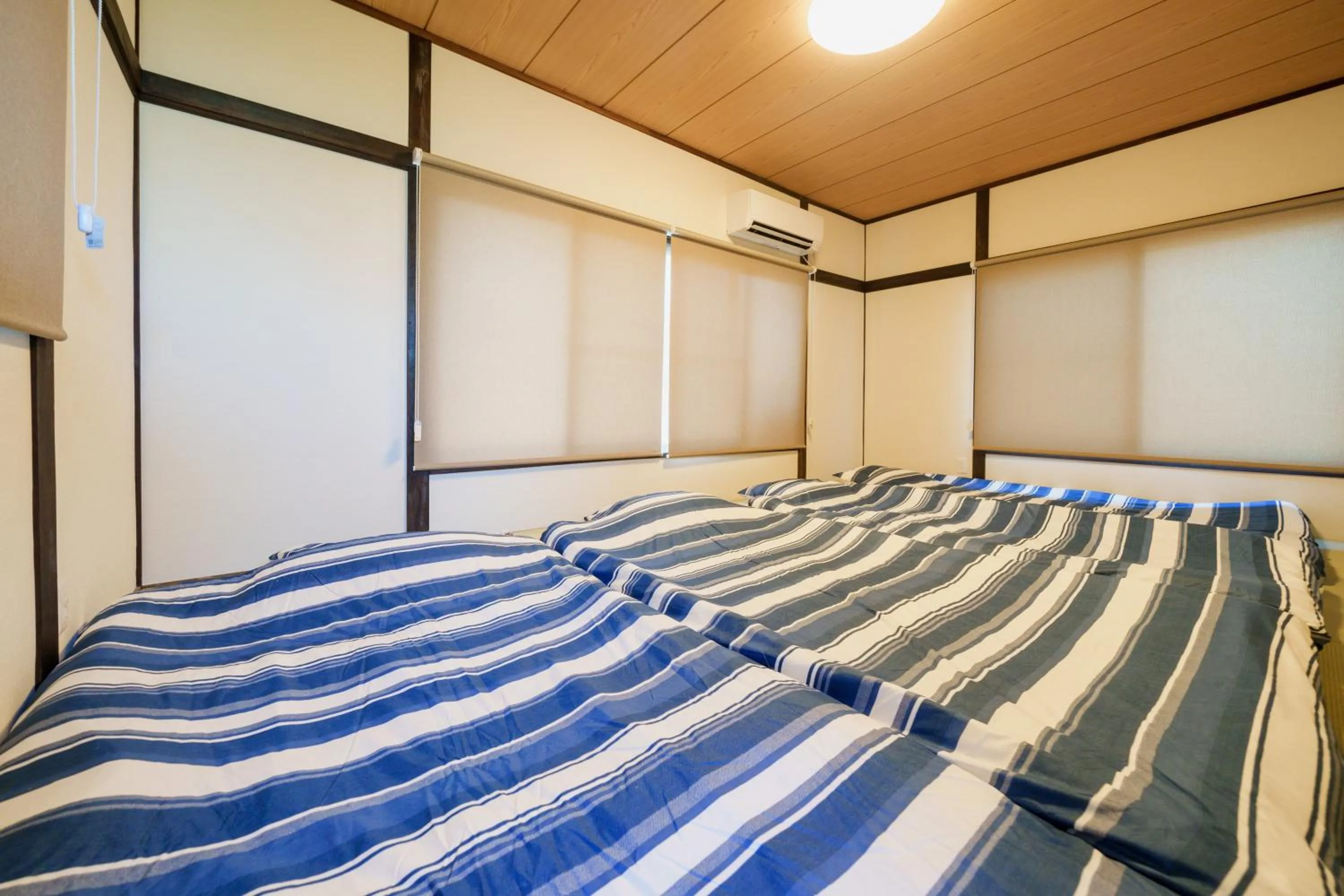 Bedroom, Bed in R-house 3rd