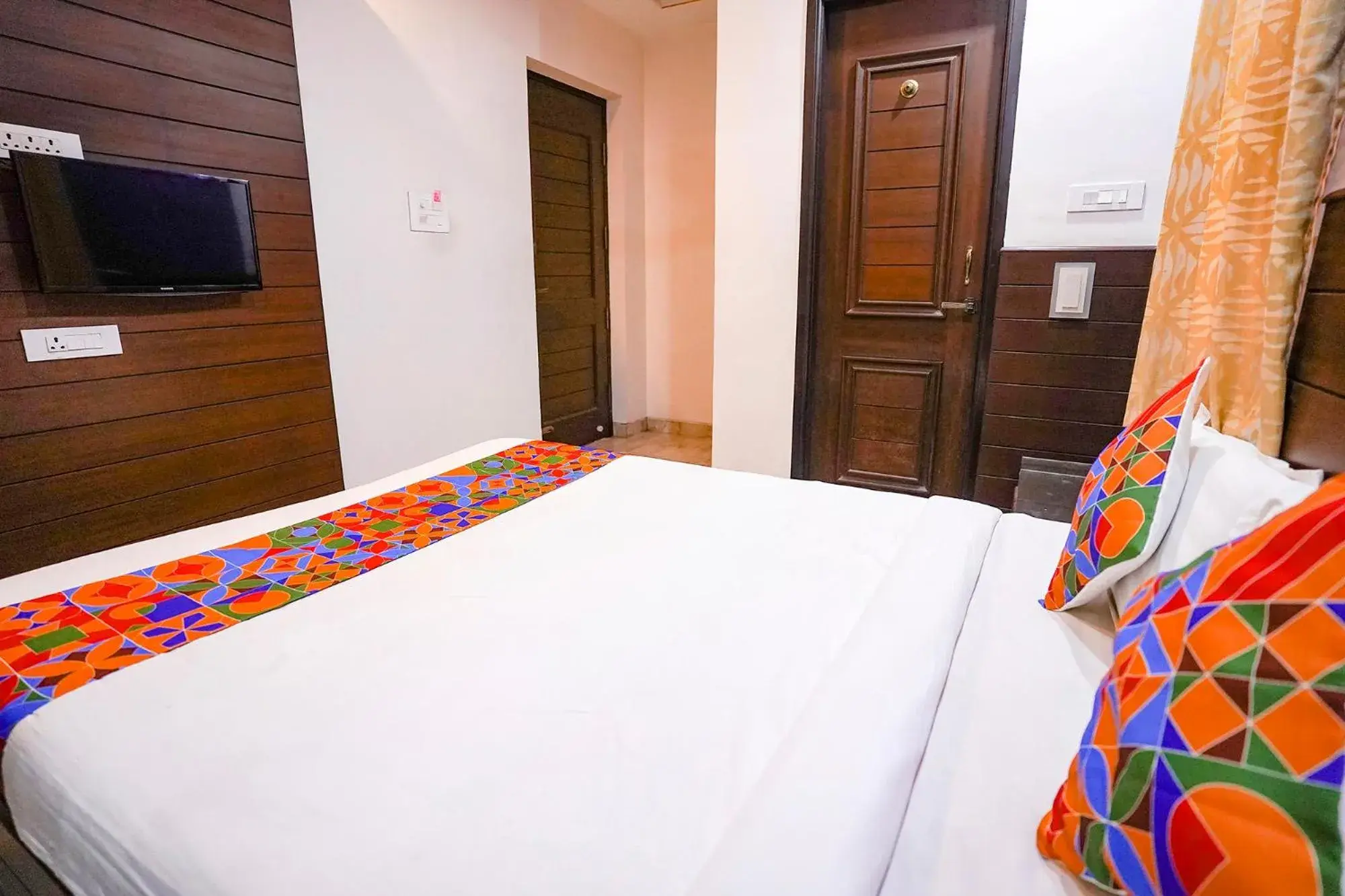 Bed in FabHotel Sai Residency - Nr Rela Hospital, Chromepet Bed in FabHotel Sai Residency - Nr Rela Hospital, Chromepet