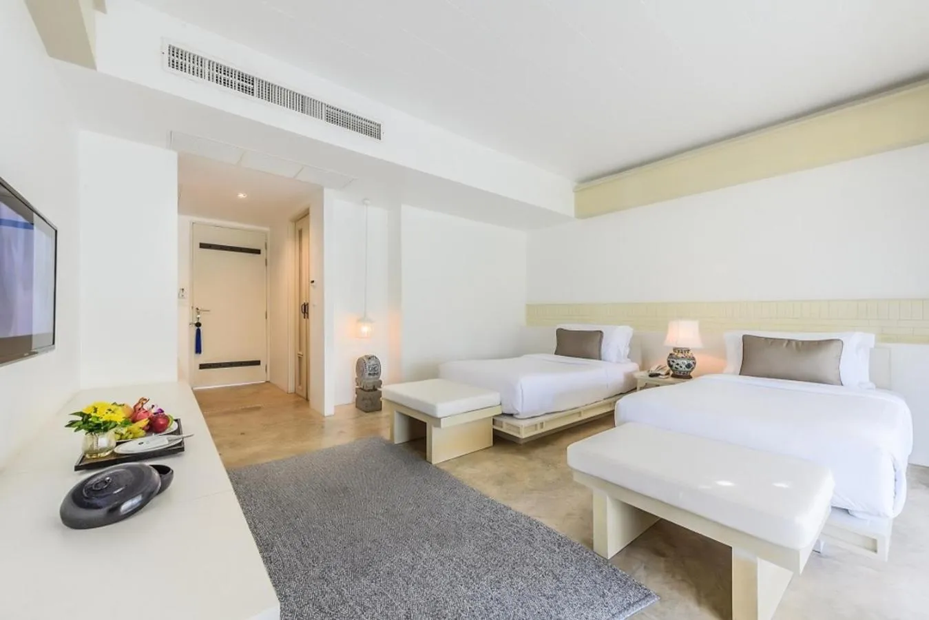 Bed in Awa Resort Koh Chang