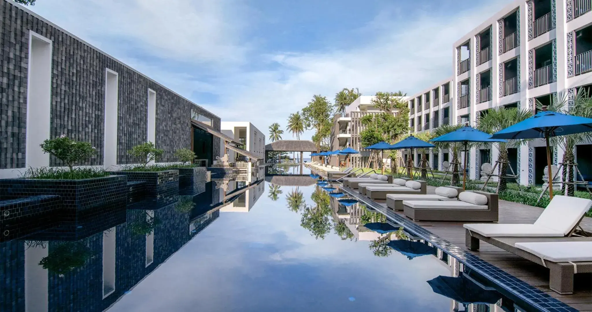 Swimming pool in Awa Resort Koh Chang Swimming pool in Awa Resort Koh Chang