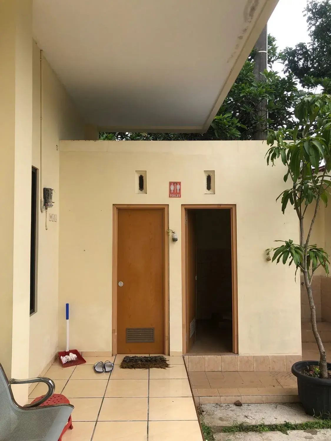 Property building in Homestay Mulia Syariah Borobudur Magelang Mitra RedDoorz Property building in Homestay Mulia Syariah Borobudur Magelang Mitra RedDoorz