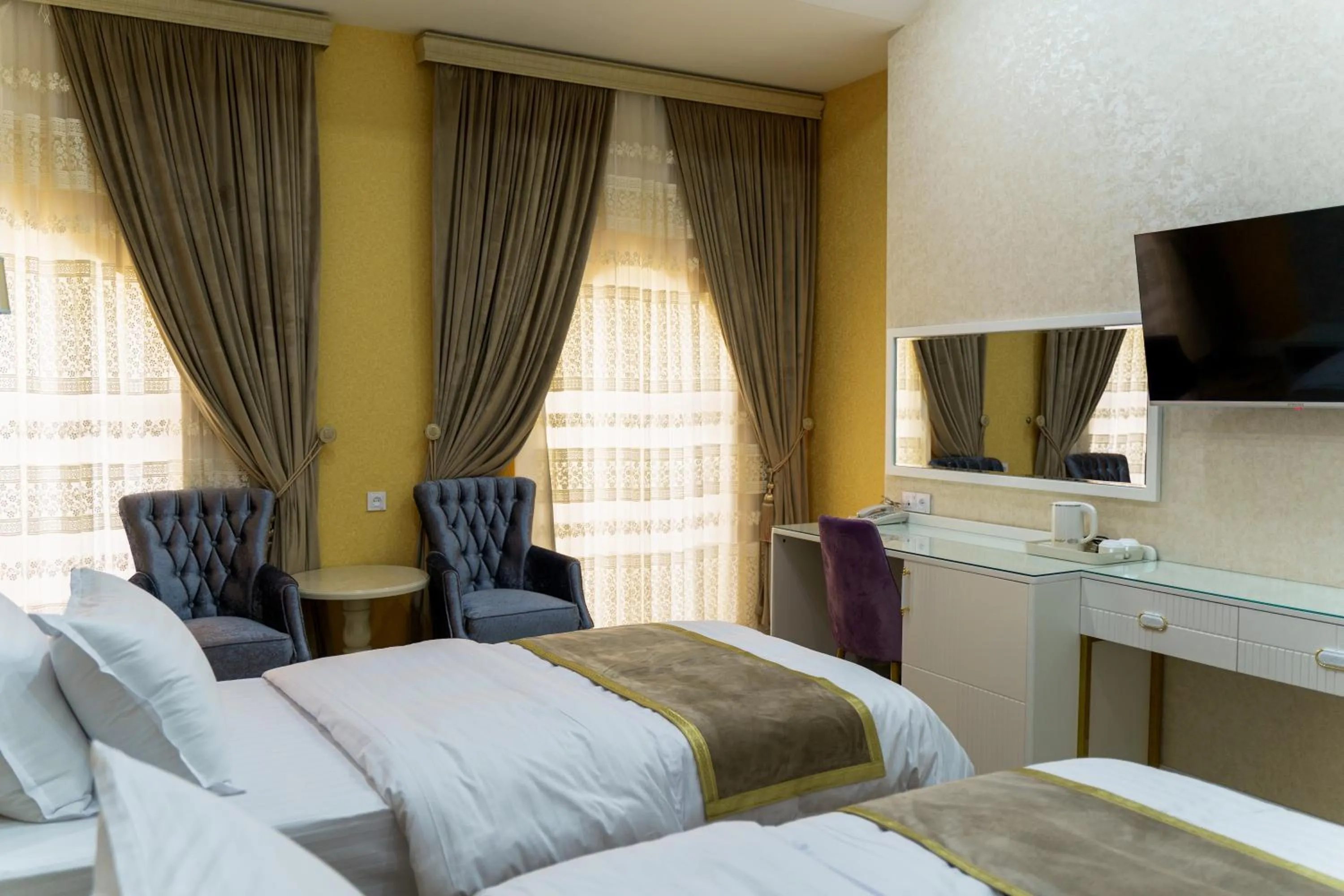 Photo of the whole room, Bed in AYNIY Hotel