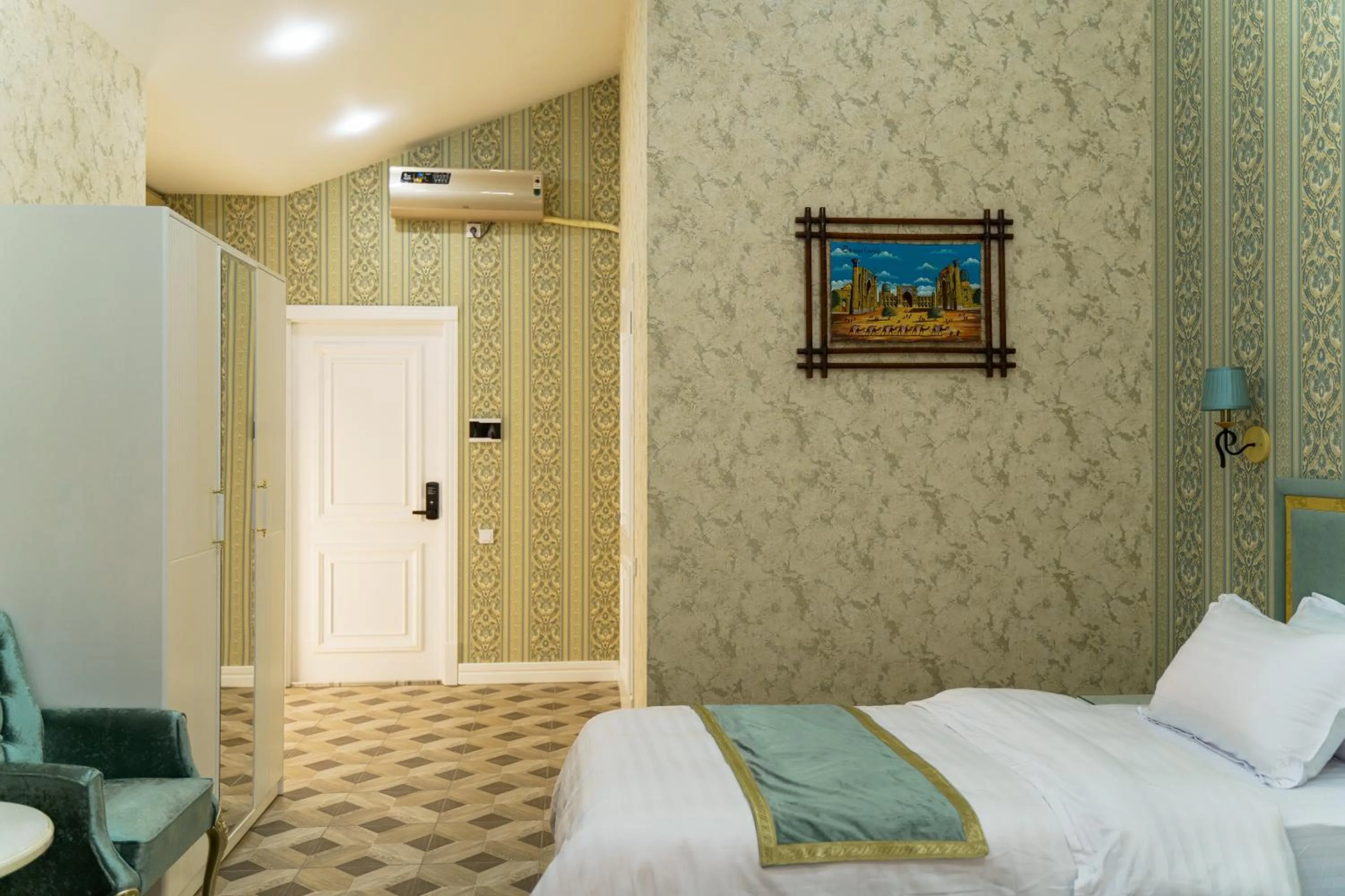 Photo of the whole room, Bed in AYNIY Hotel