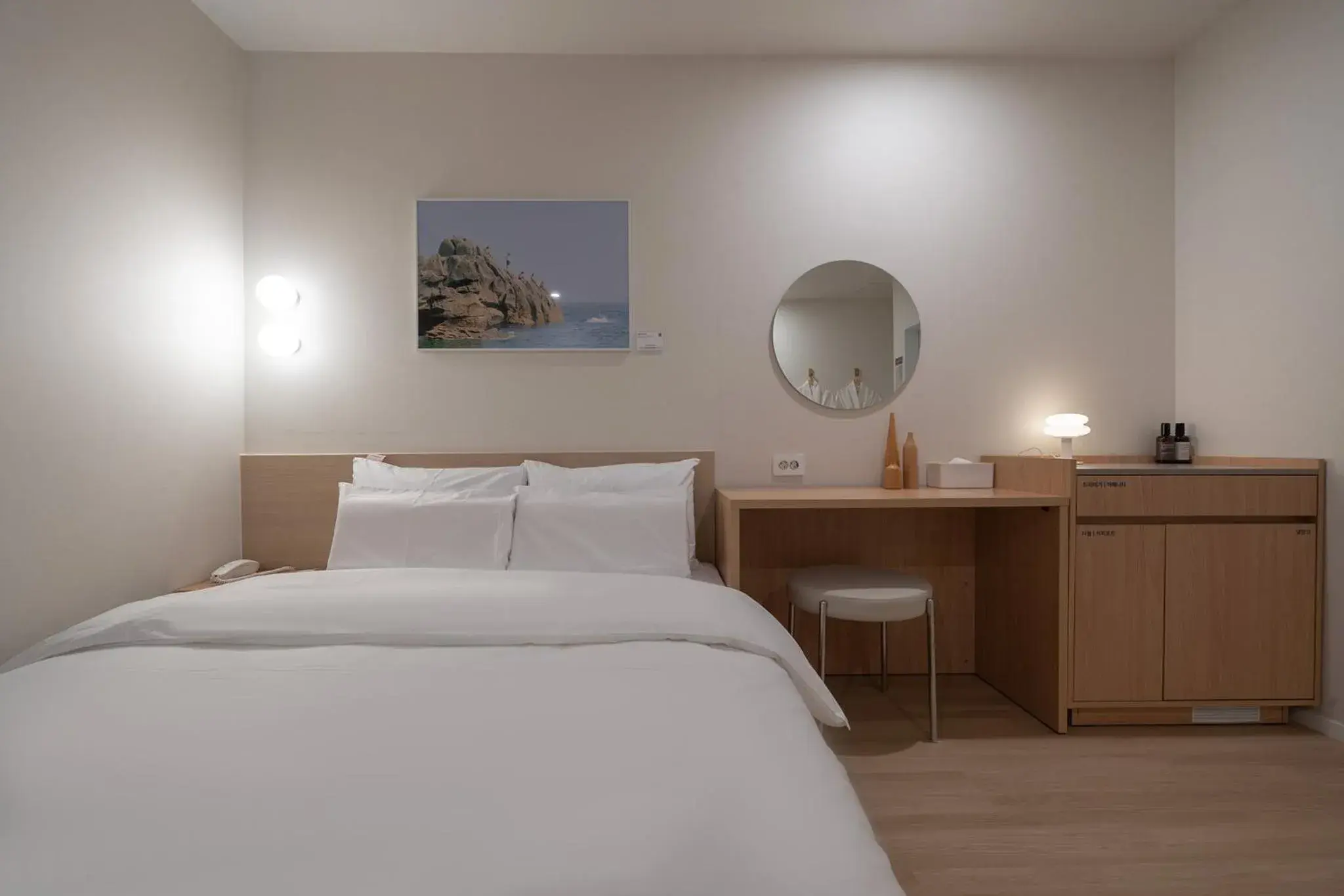Standard Double Room in Anook Hotel Ilsan Standard Double Room in Anook Hotel Ilsan
