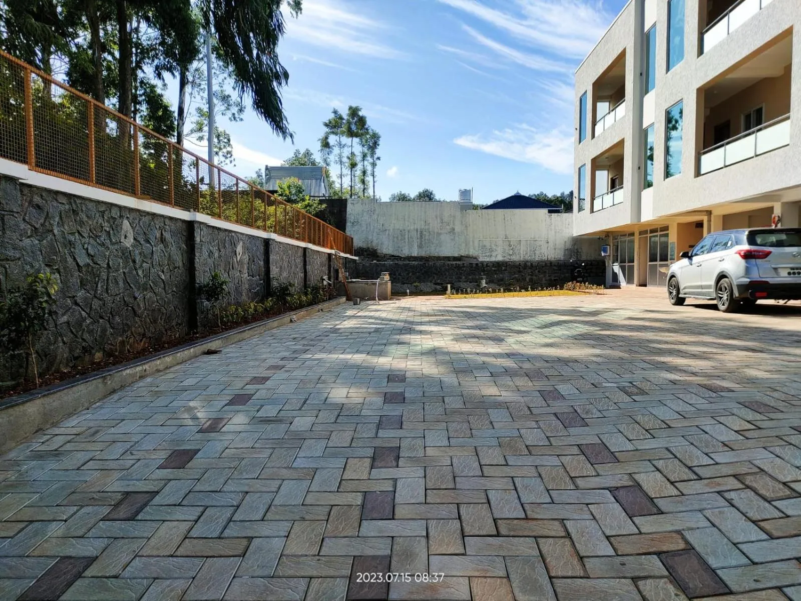 Parking in Hotel NT Grand Yercaud