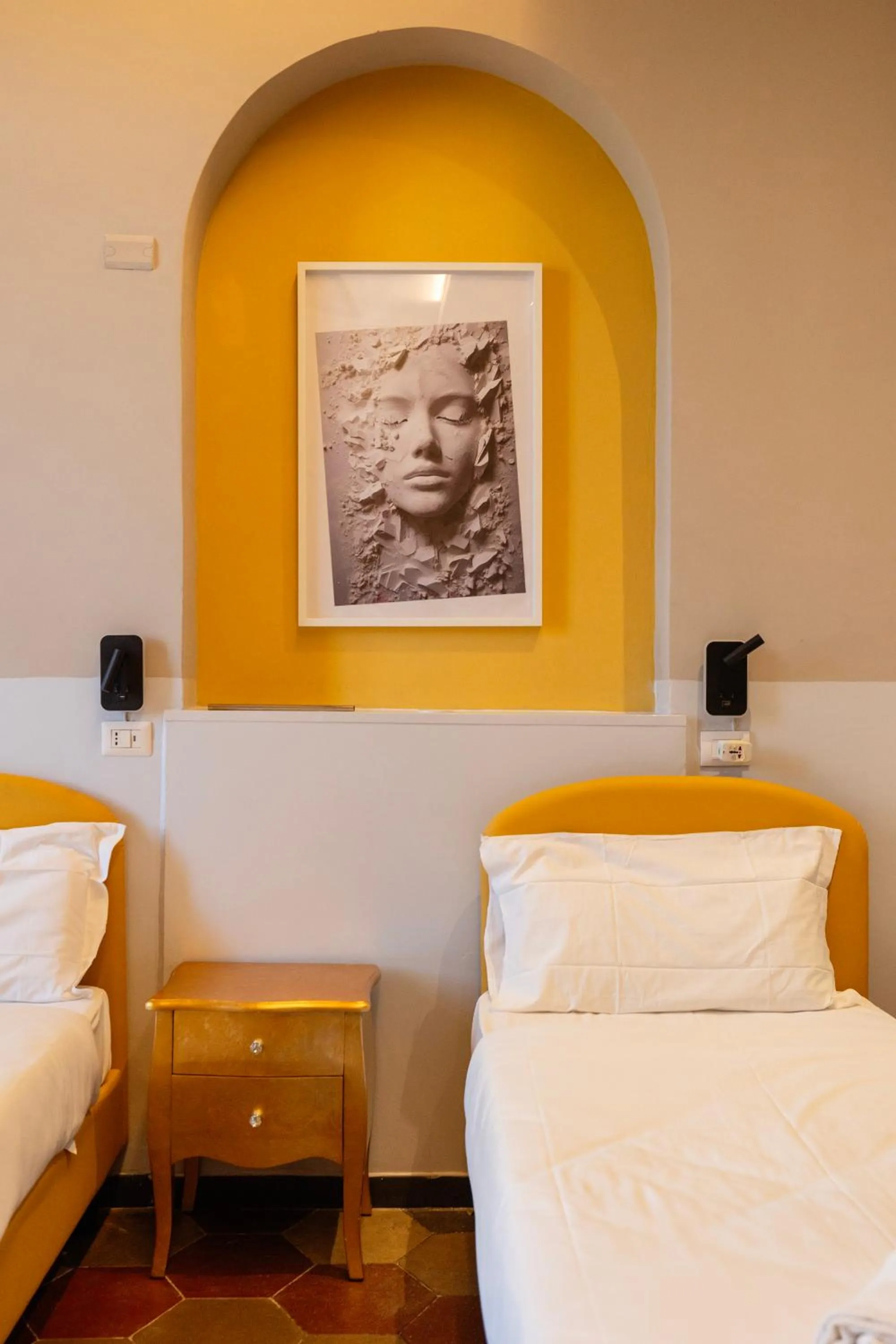 Photo of the whole room, Bed in Borgo Ripa Urban Travel