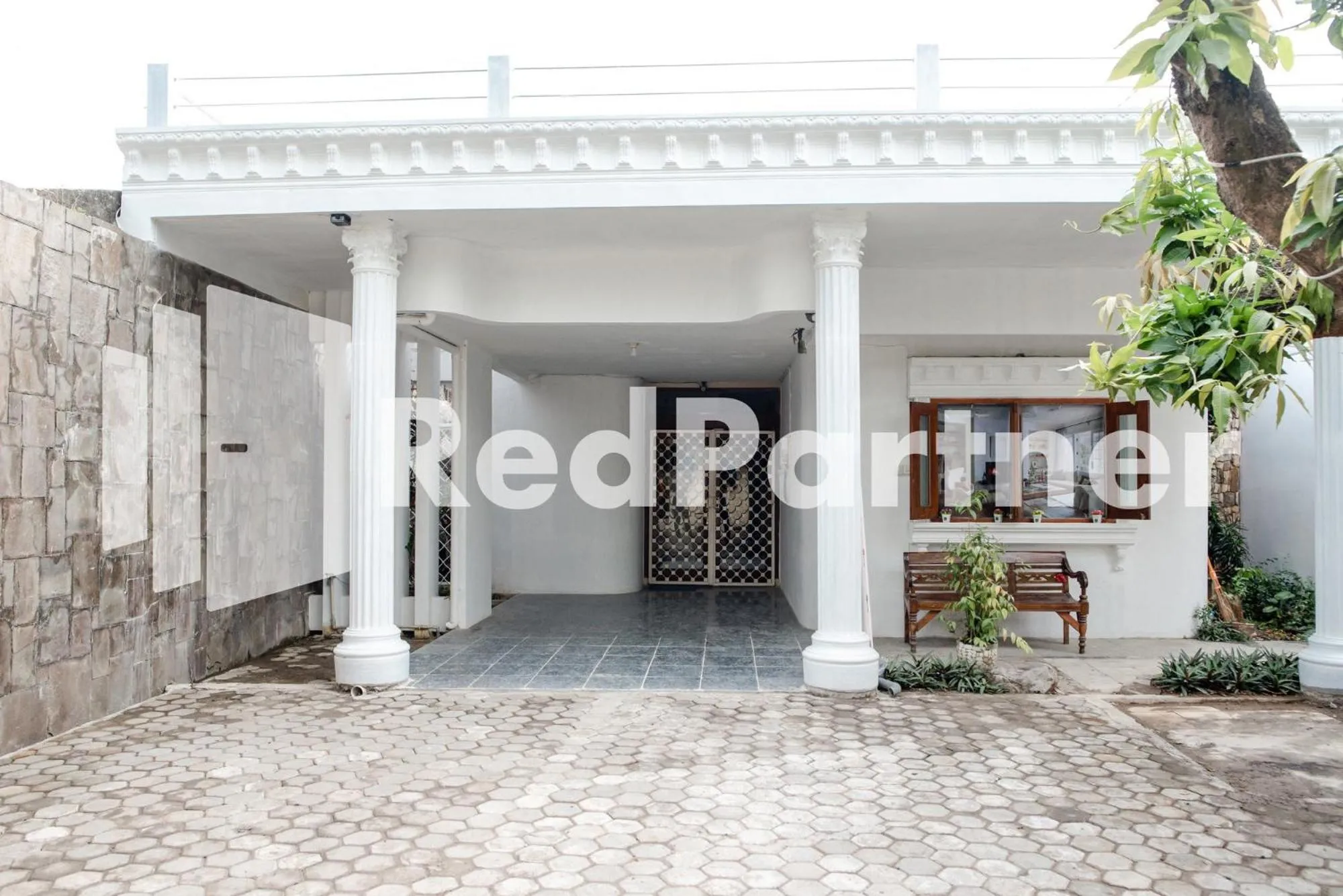 Property building in Mango House Semarang RedPartner