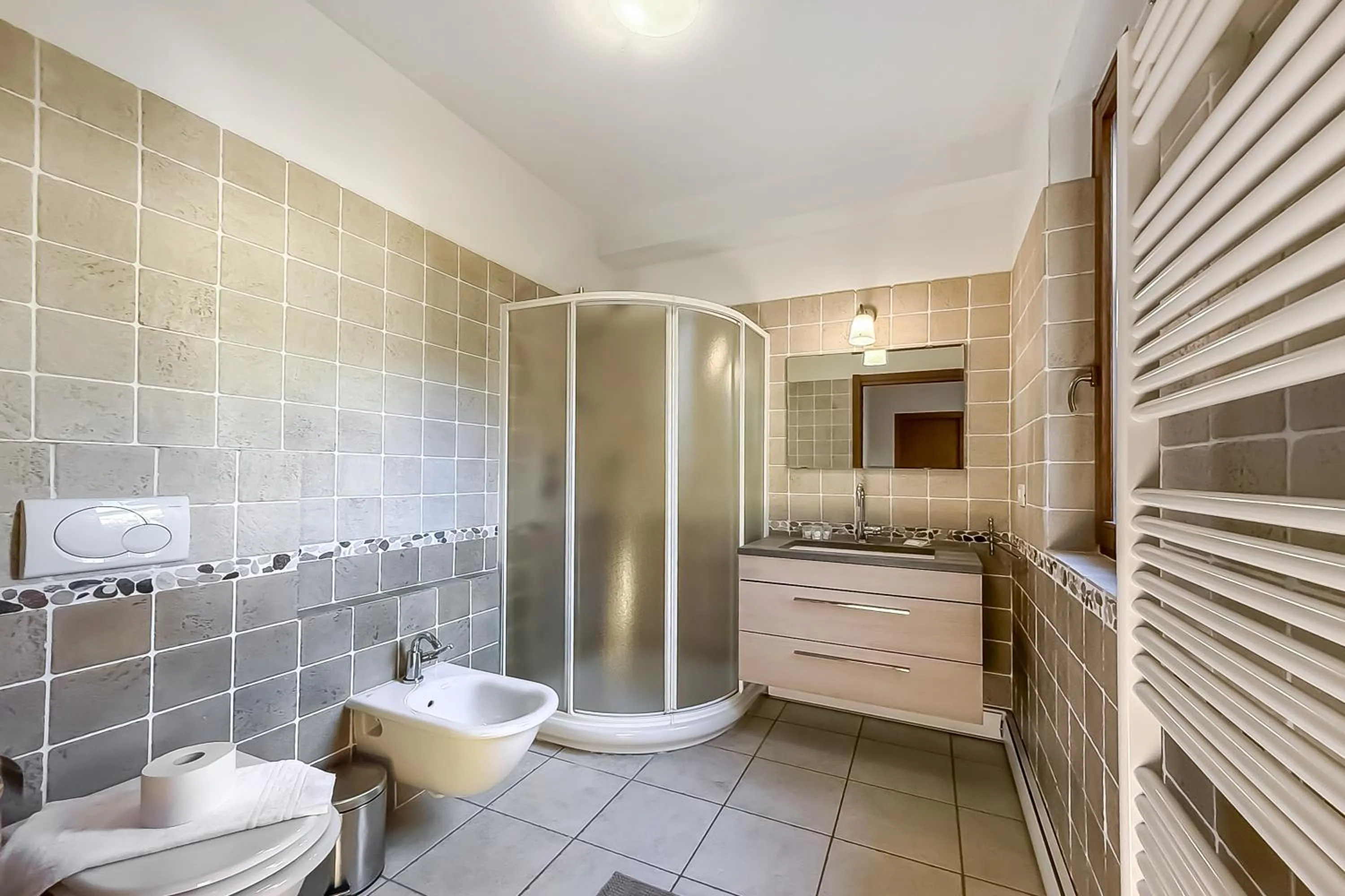 Shower in Casa Tulipano Grande