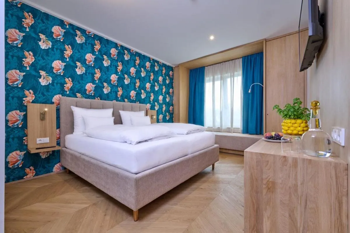 Bed in Hotel Der Einrichter