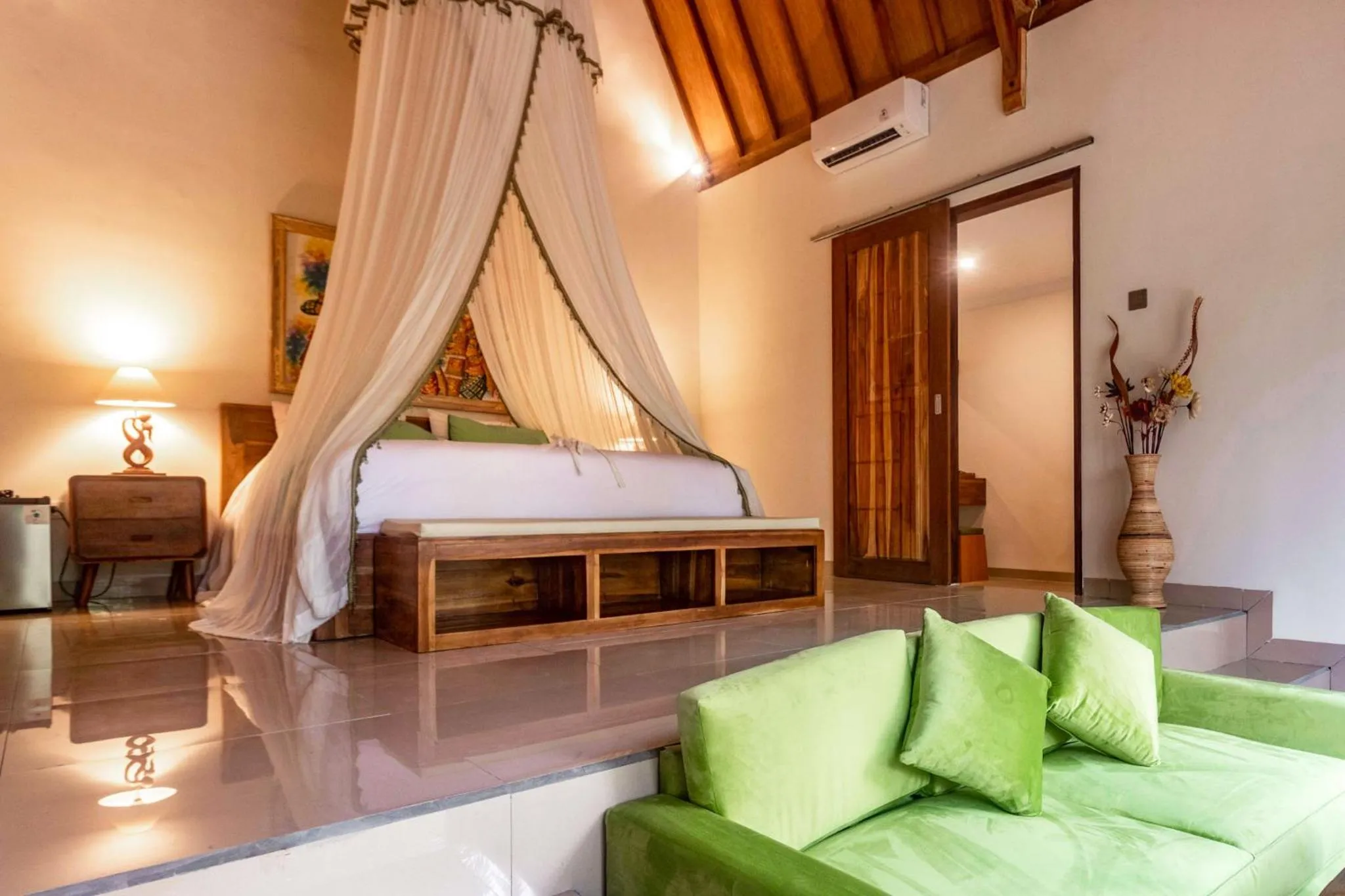 Bed in Green Coco Suite by AGATA