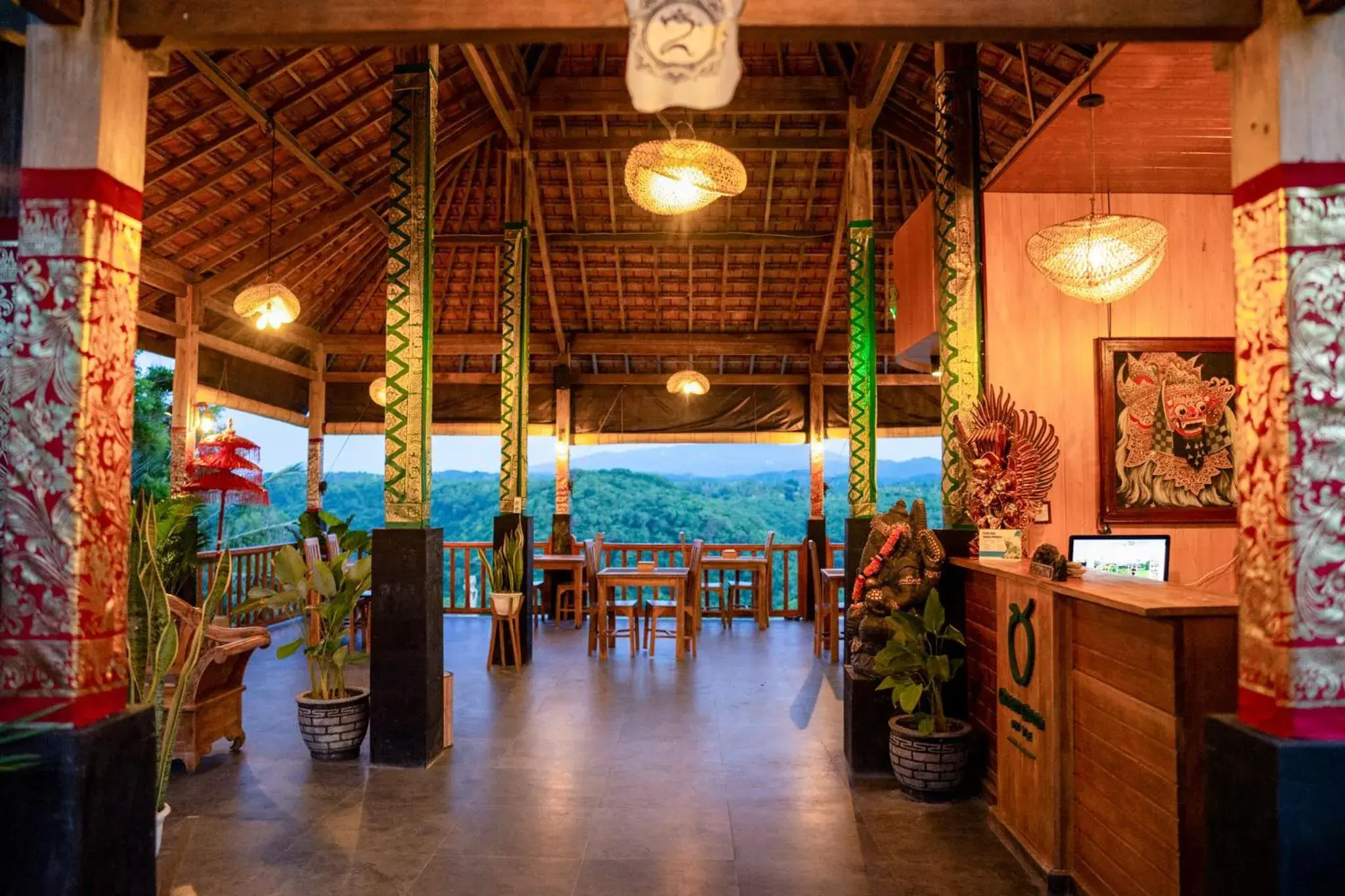 Restaurant/places to eat in Green Coco Suite by AGATA Restaurant/places to eat in Green Coco Suite by AGATA