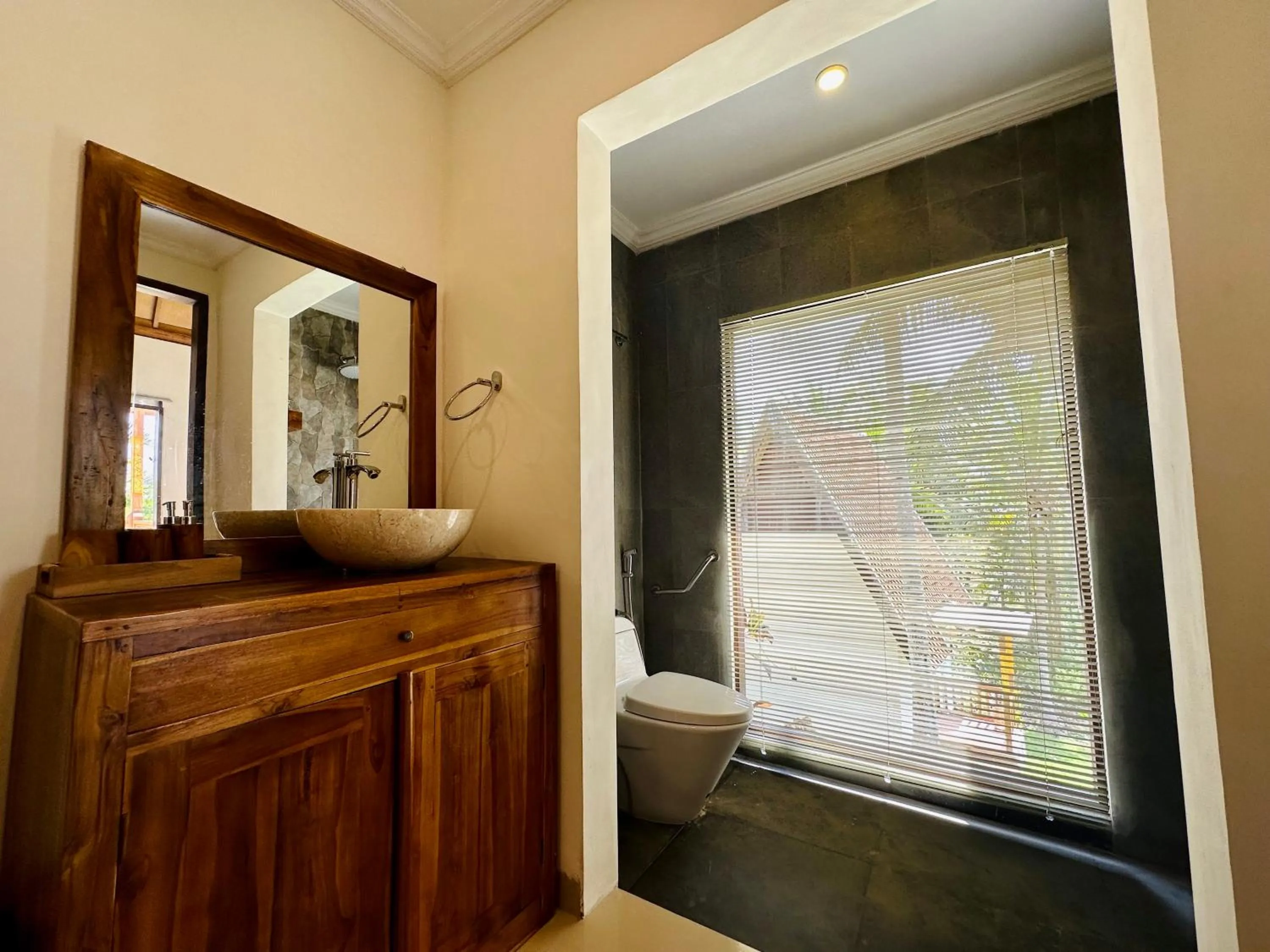 Bathroom in Green Coco Suite