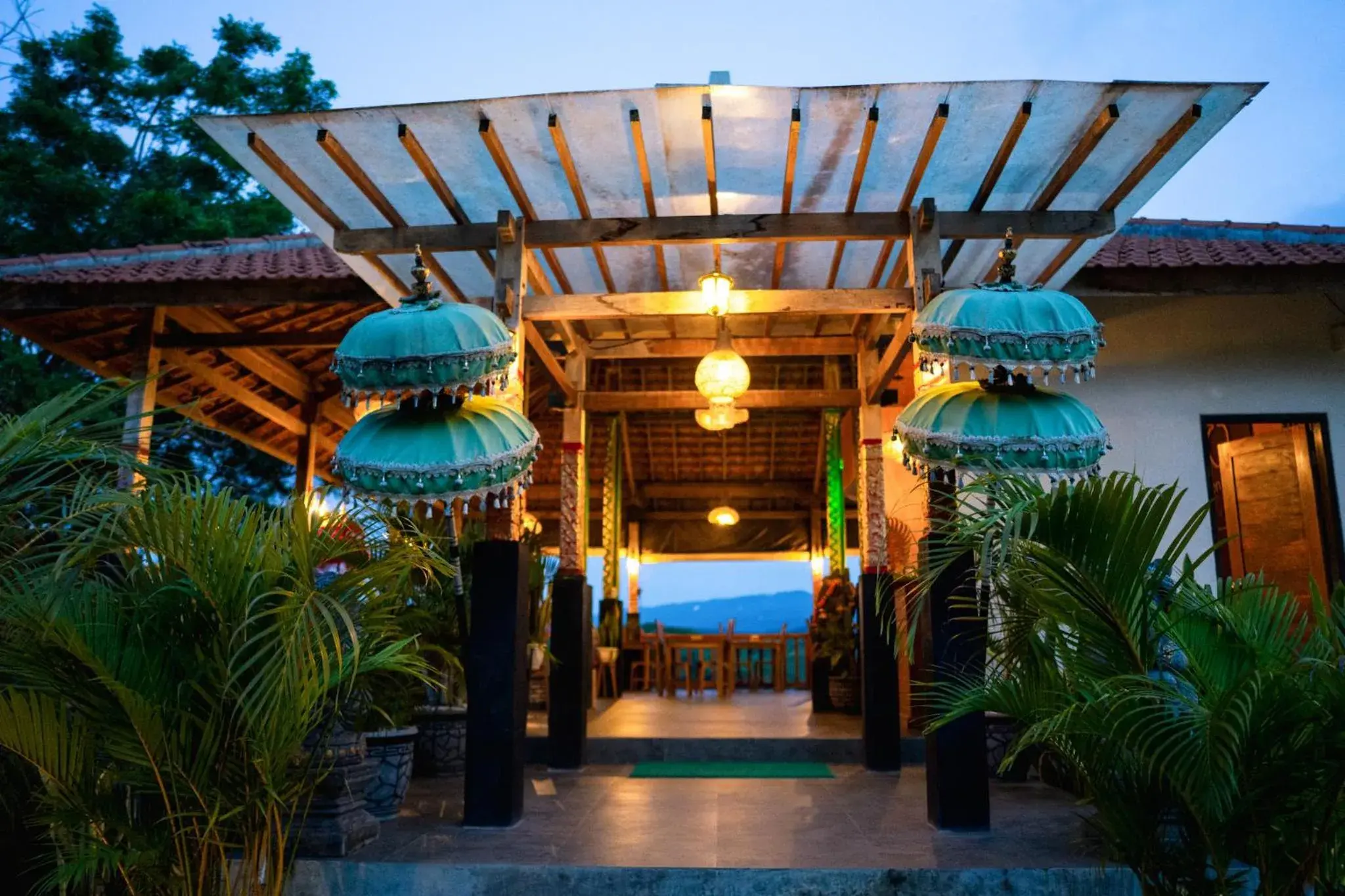 Property building in Green Coco Suite by AGATA Property building in Green Coco Suite by AGATA