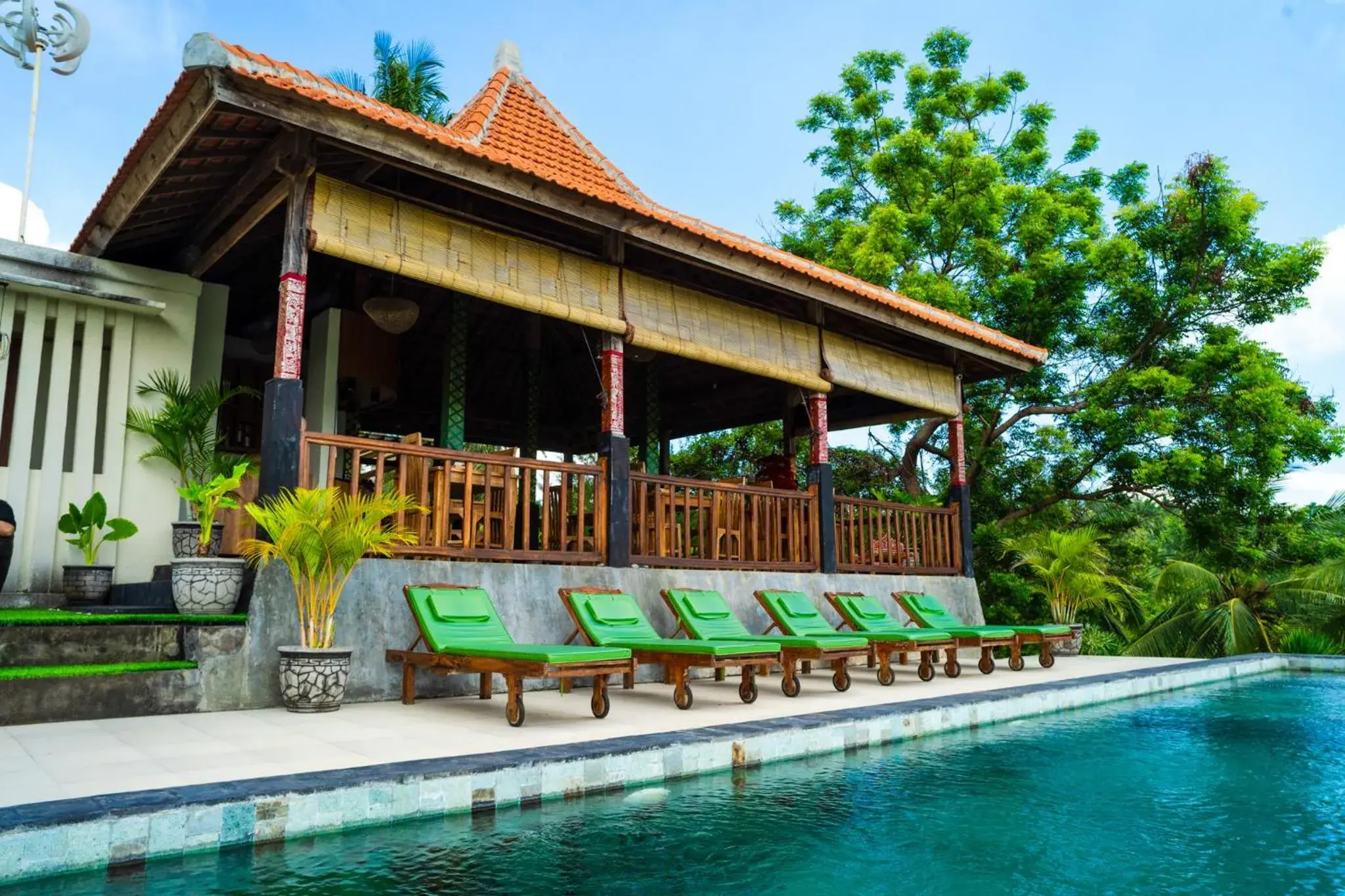 Property building in Green Coco Suite by AGATA Property building in Green Coco Suite by AGATA