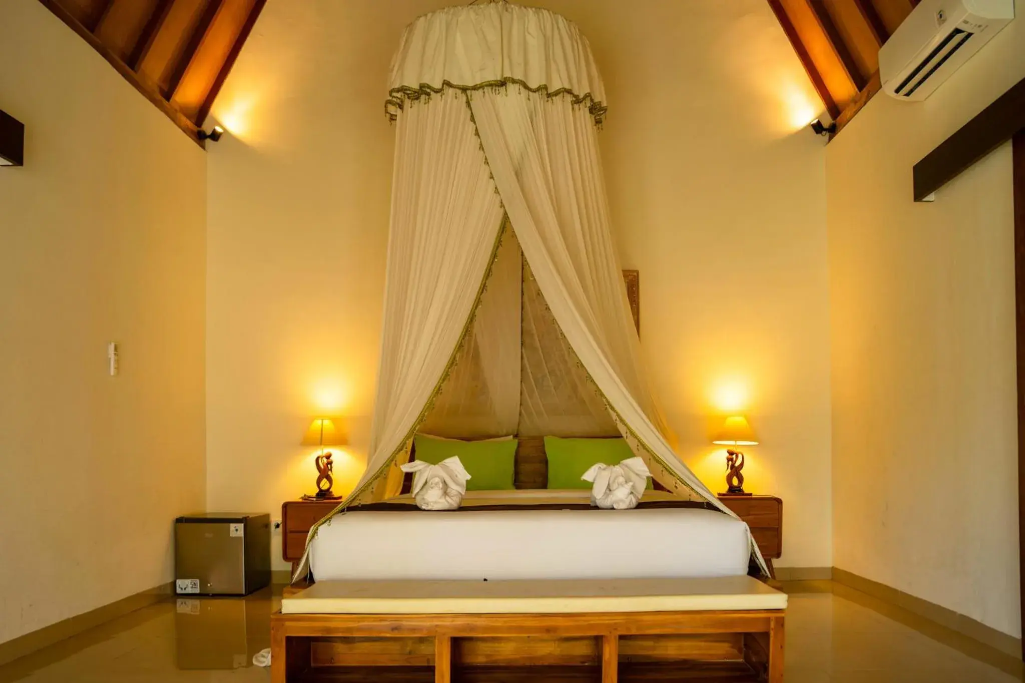 Bed in Green Coco Suite by AGATA Bed in Green Coco Suite by AGATA