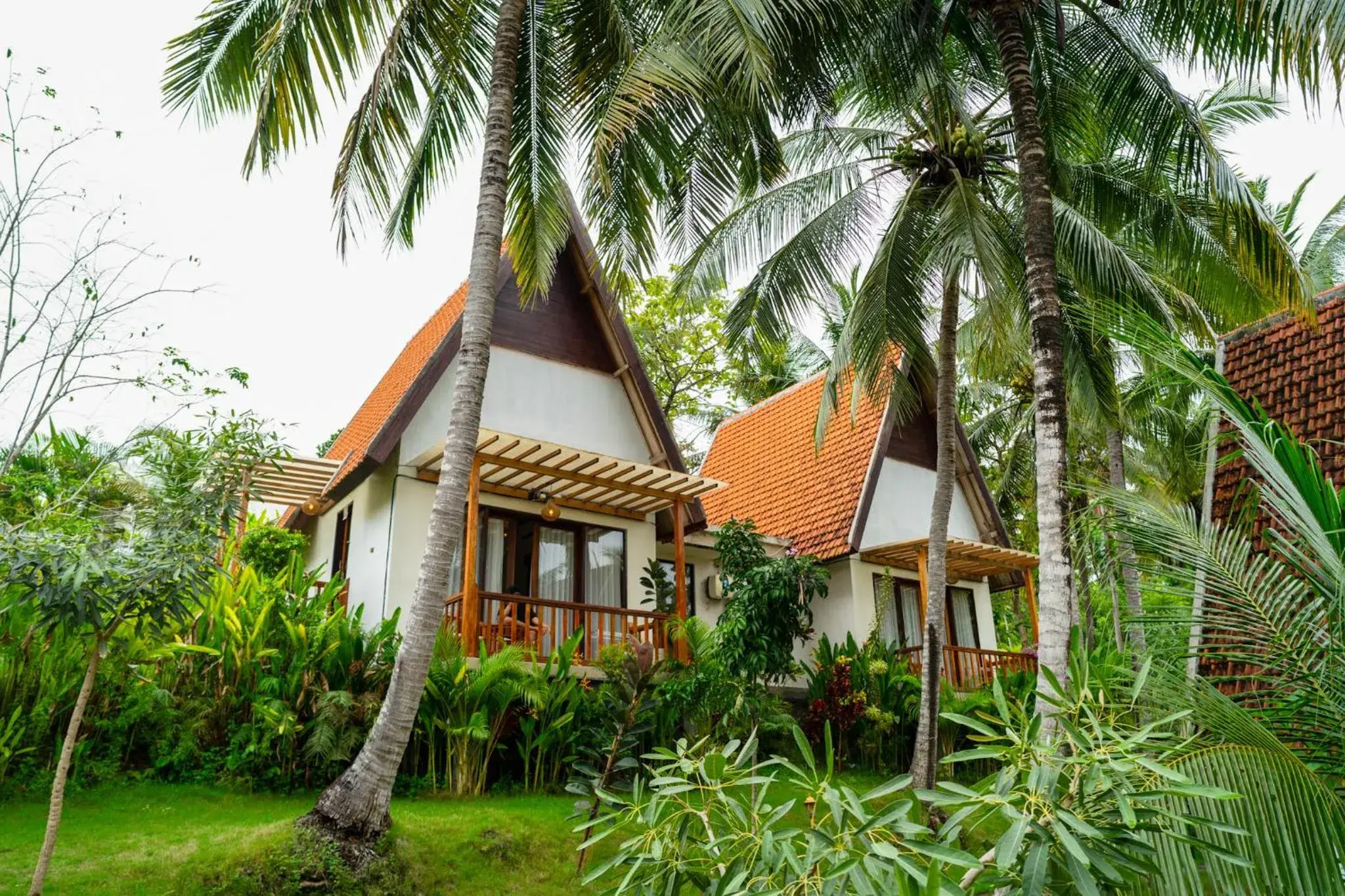 Property building in Green Coco Suite by AGATA Property building in Green Coco Suite by AGATA