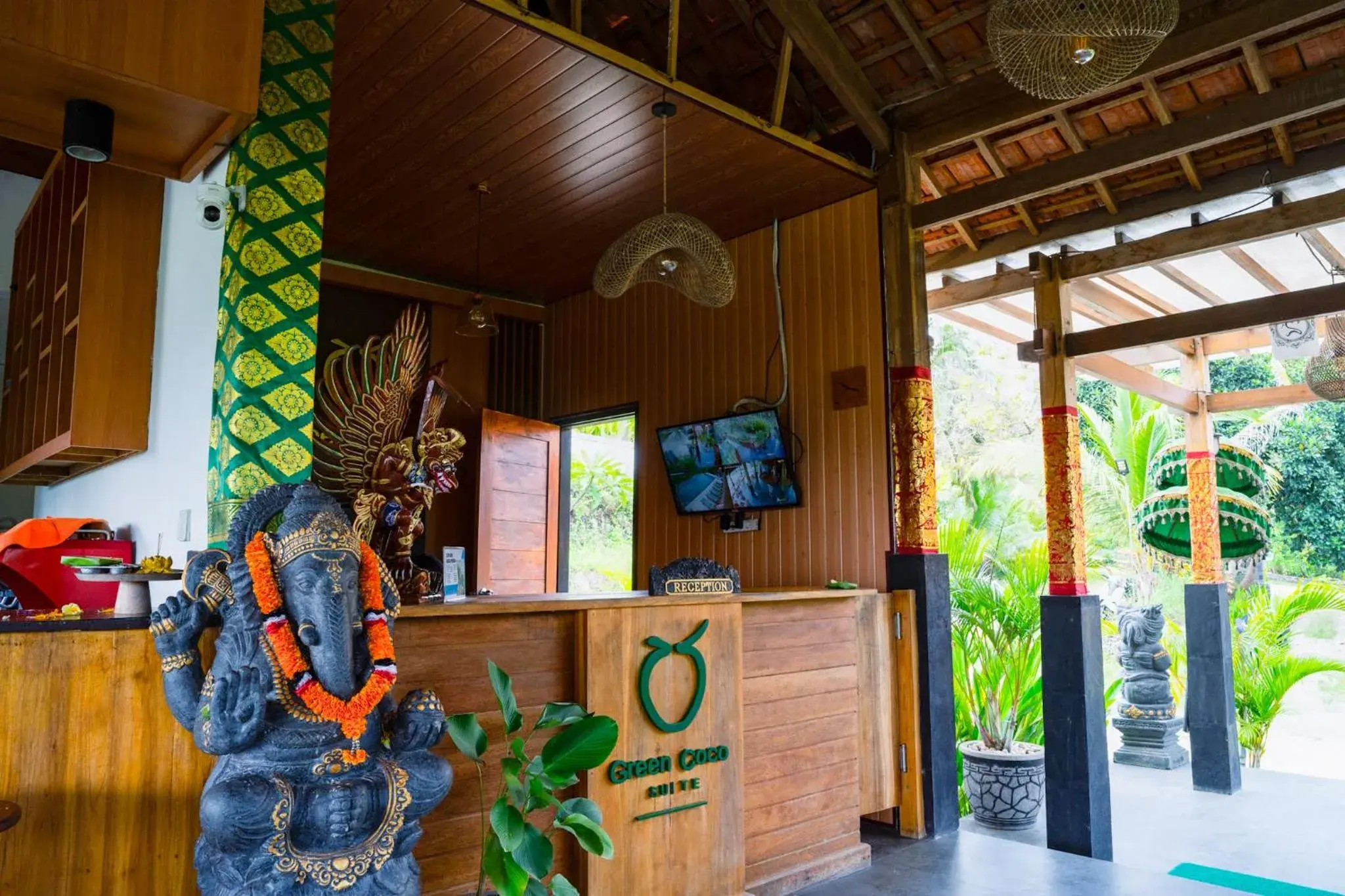Lobby or reception in Green Coco Suite by AGATA Lobby or reception in Green Coco Suite by AGATA