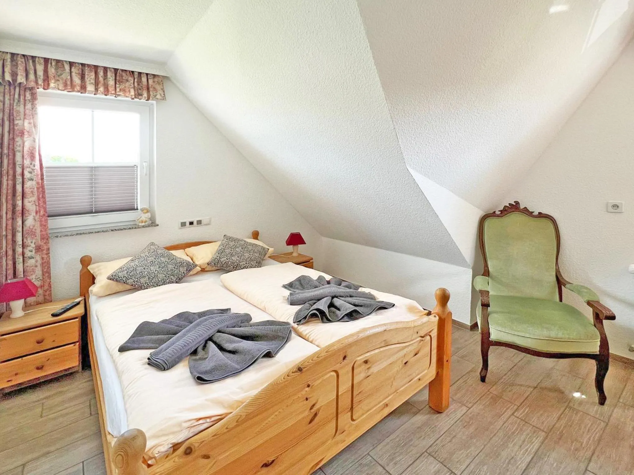 Bed in Villa Vivien, Ostsee Donnerkeil App 2