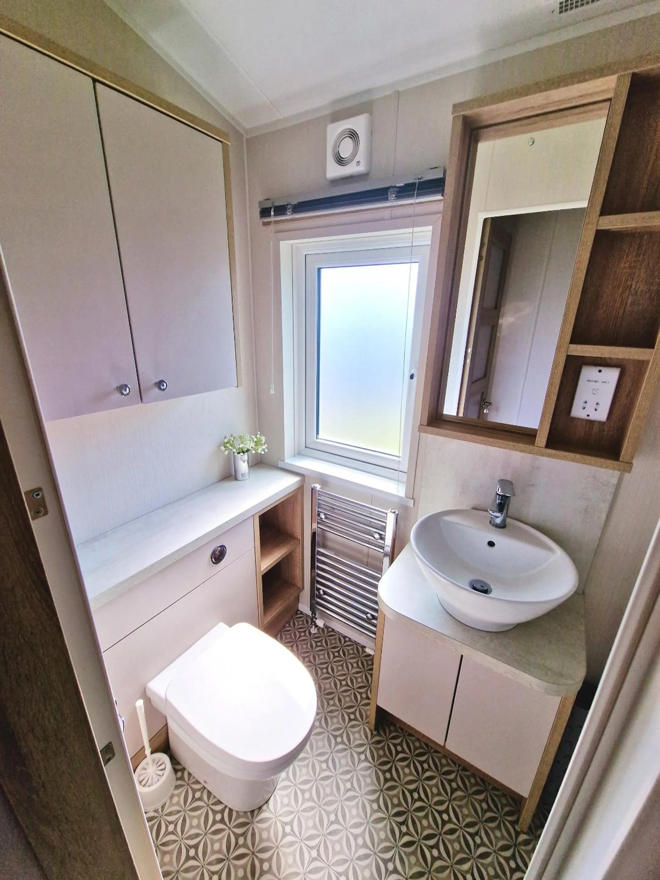 Bathroom in Lula Lodge