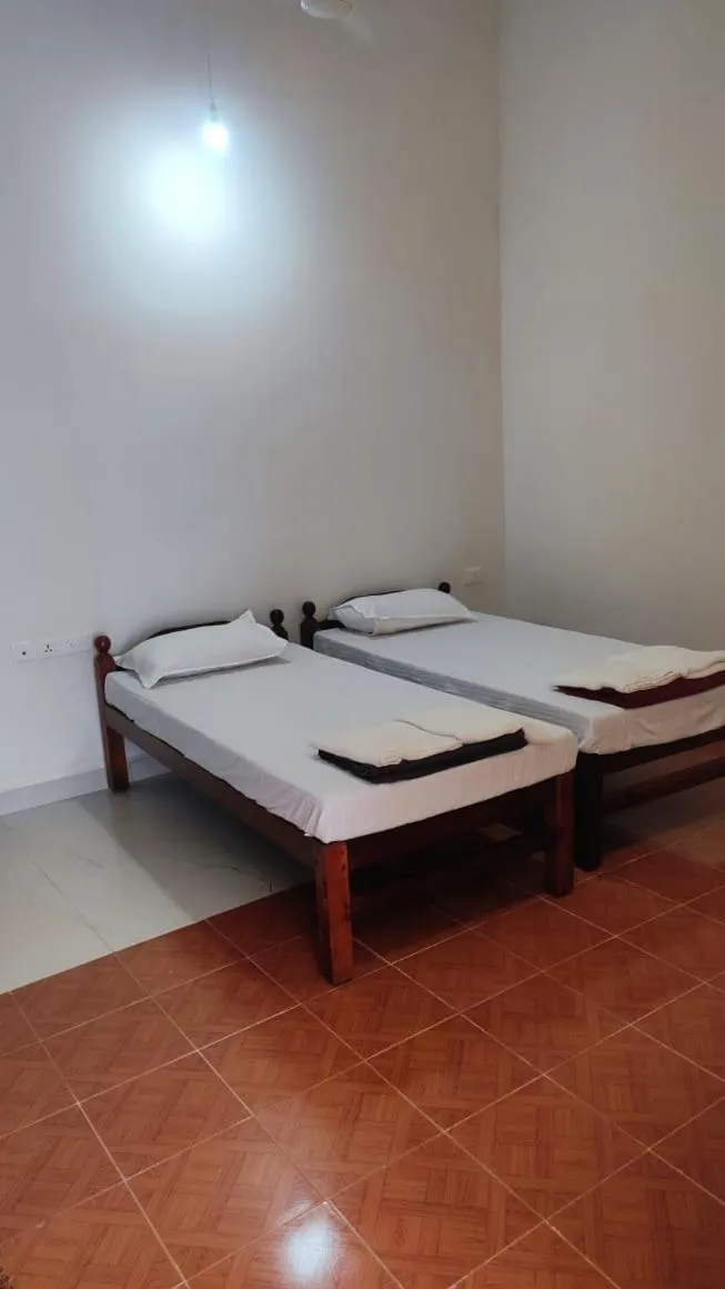 Bed in Maior Roma by Jolly Jolly Lester