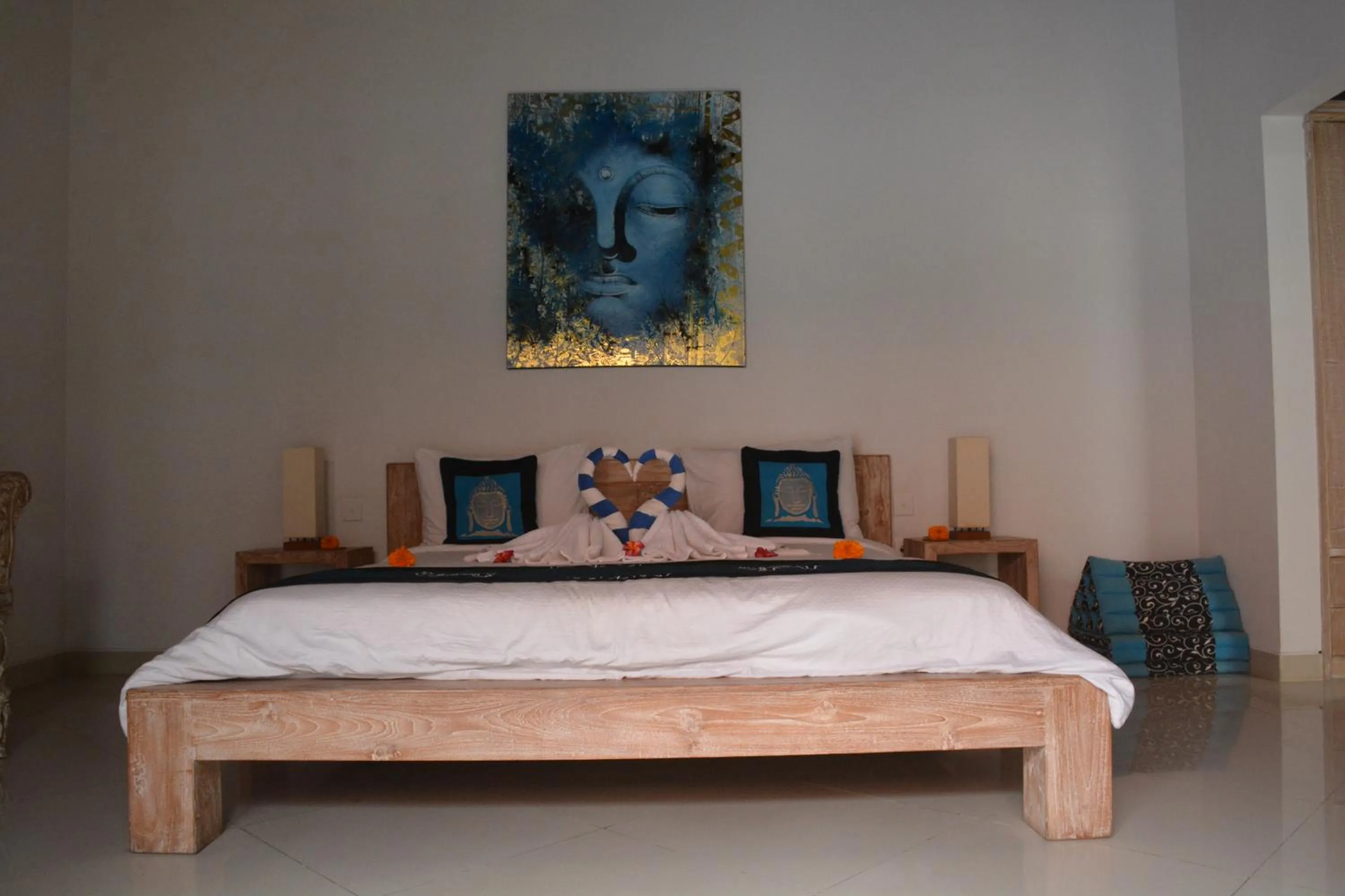 Bedroom, Bed in Taman Kesari Villas