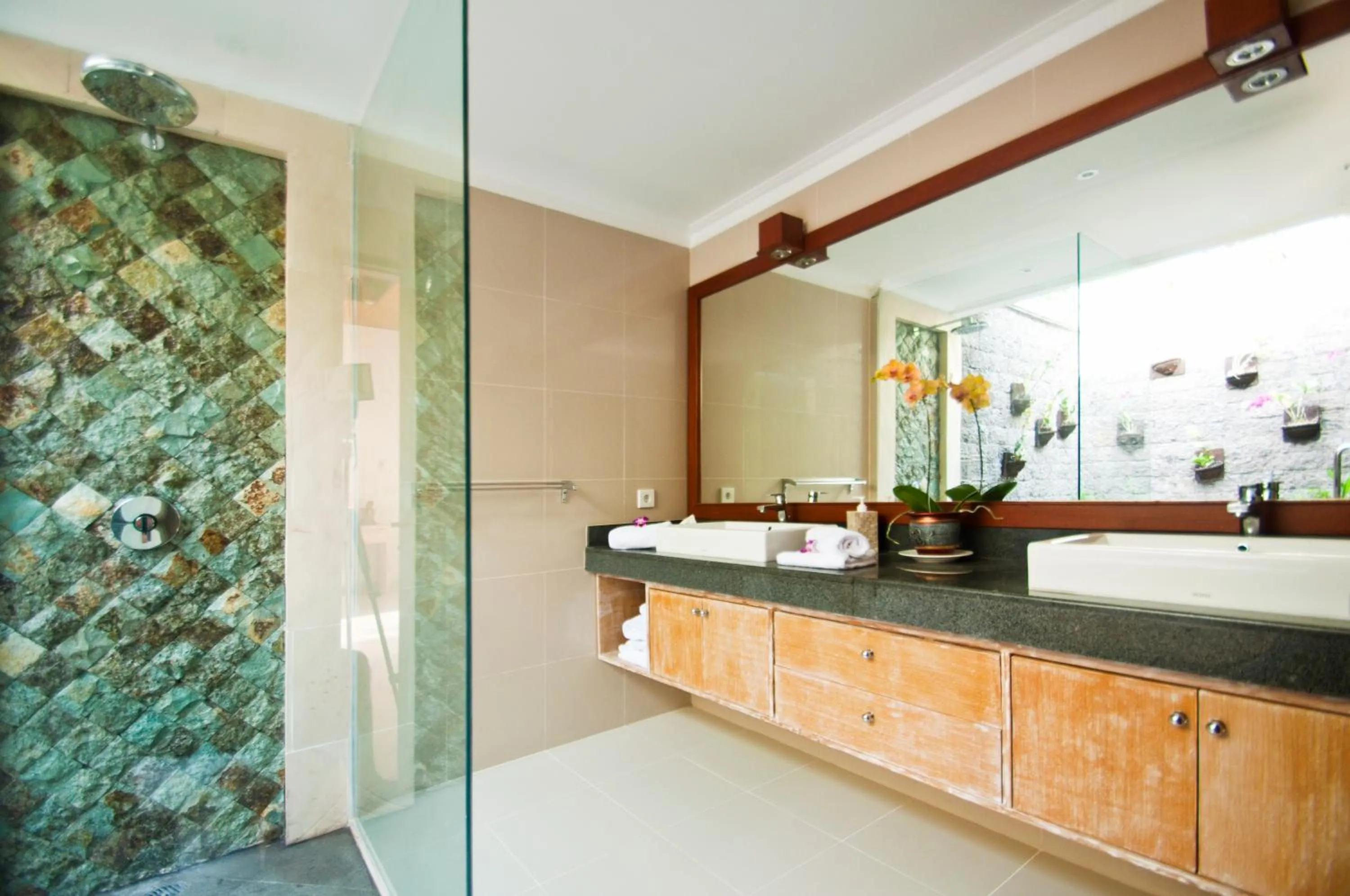 Bathroom in Taman Kesari Villas