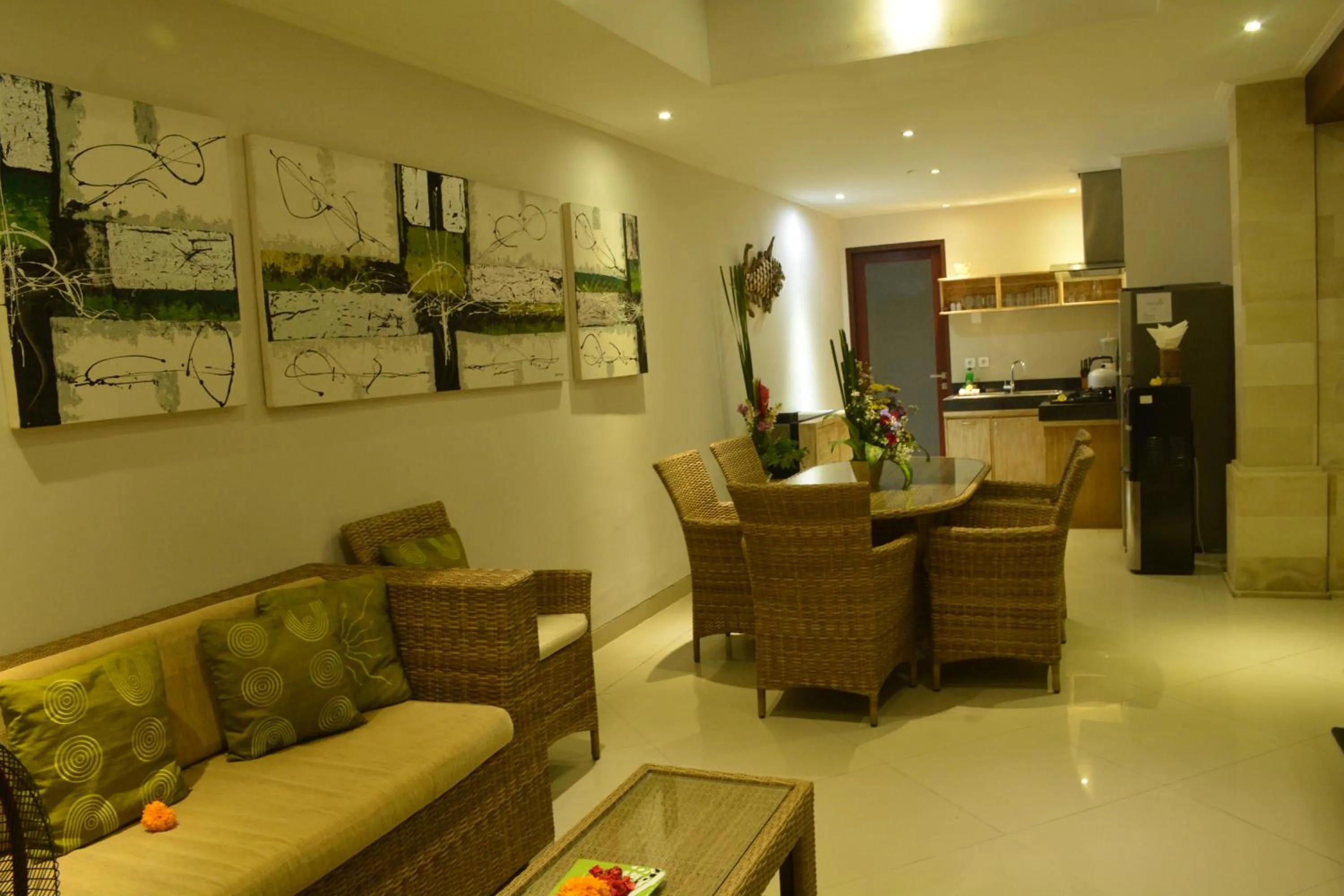 Taman Kesari Villas