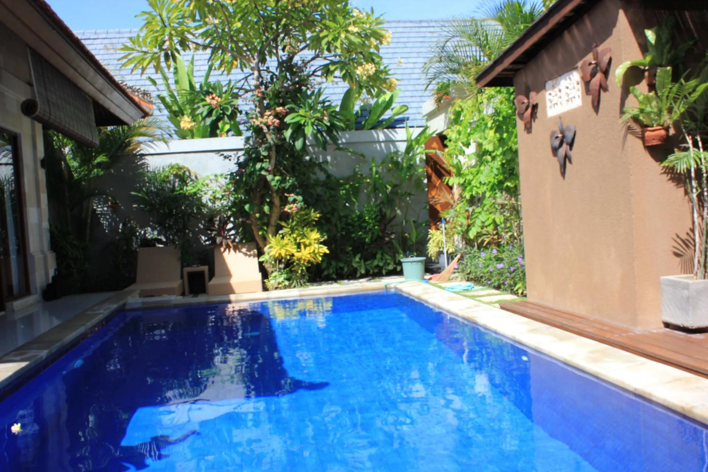 Day in Taman Kesari Villas