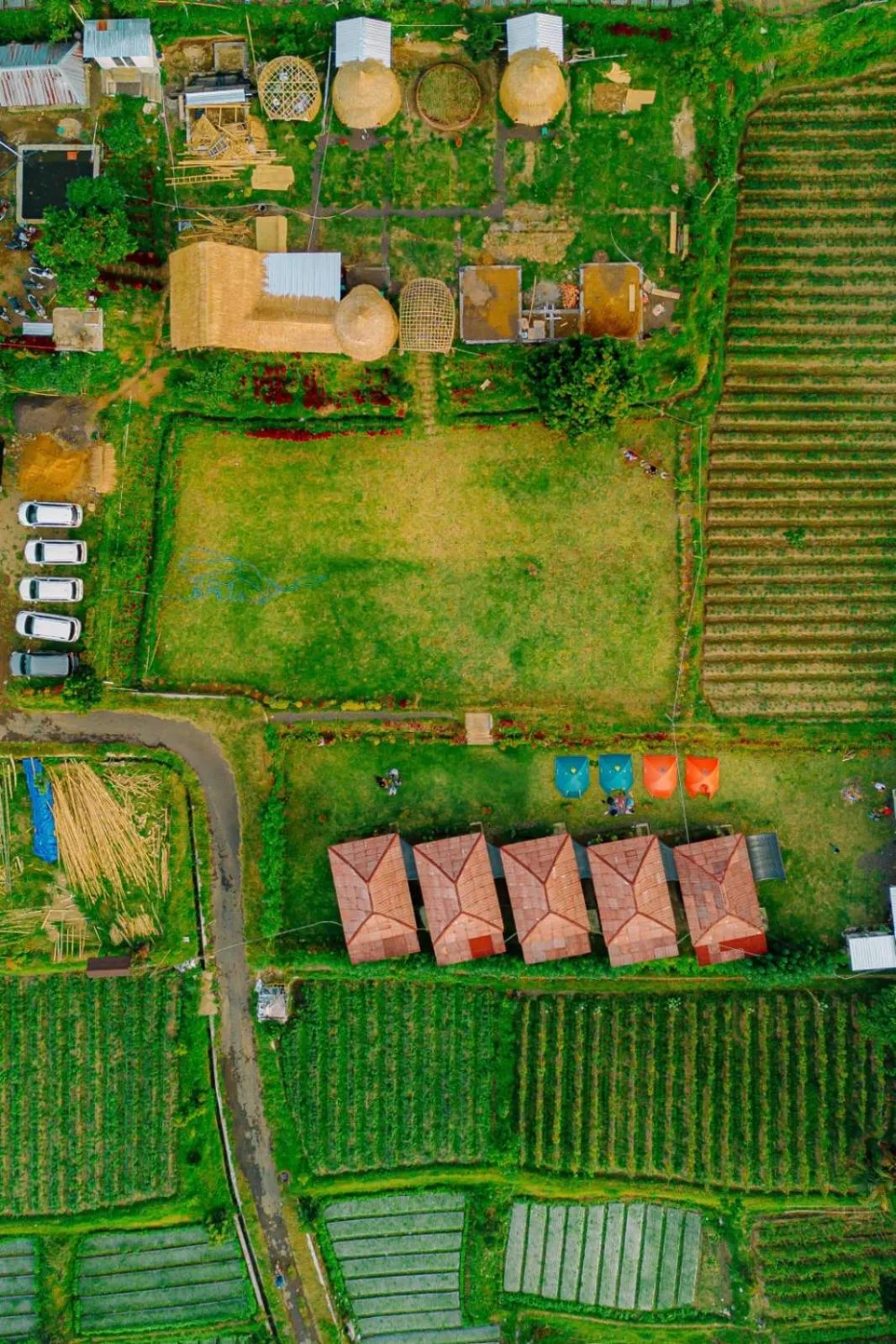 Property building in Bale Gantar