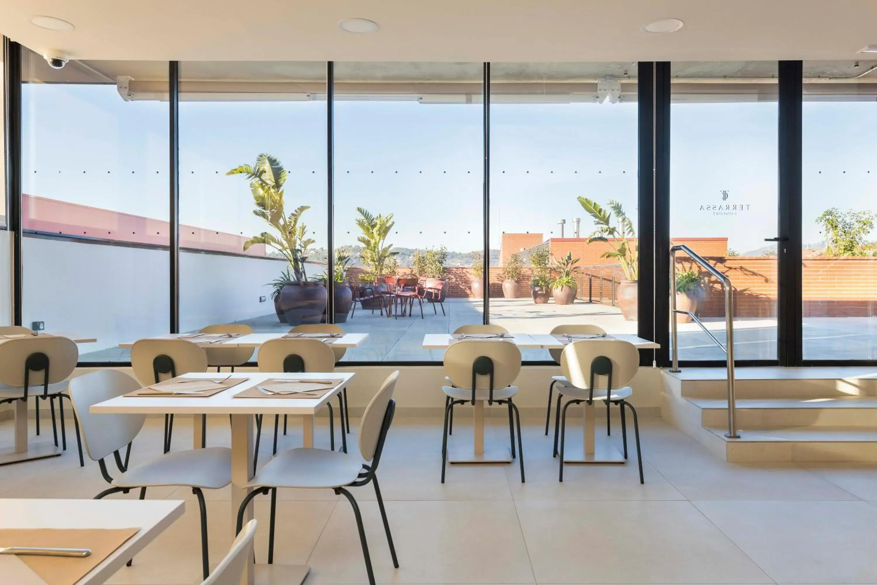 Restaurant/places to eat in Hotel Terrassa Confort Restaurant/places to eat in Hotel Terrassa Confort