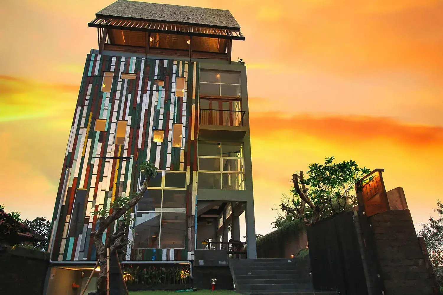 Property building in FRii Bali Echo Beach Property building in FRii Bali Echo Beach