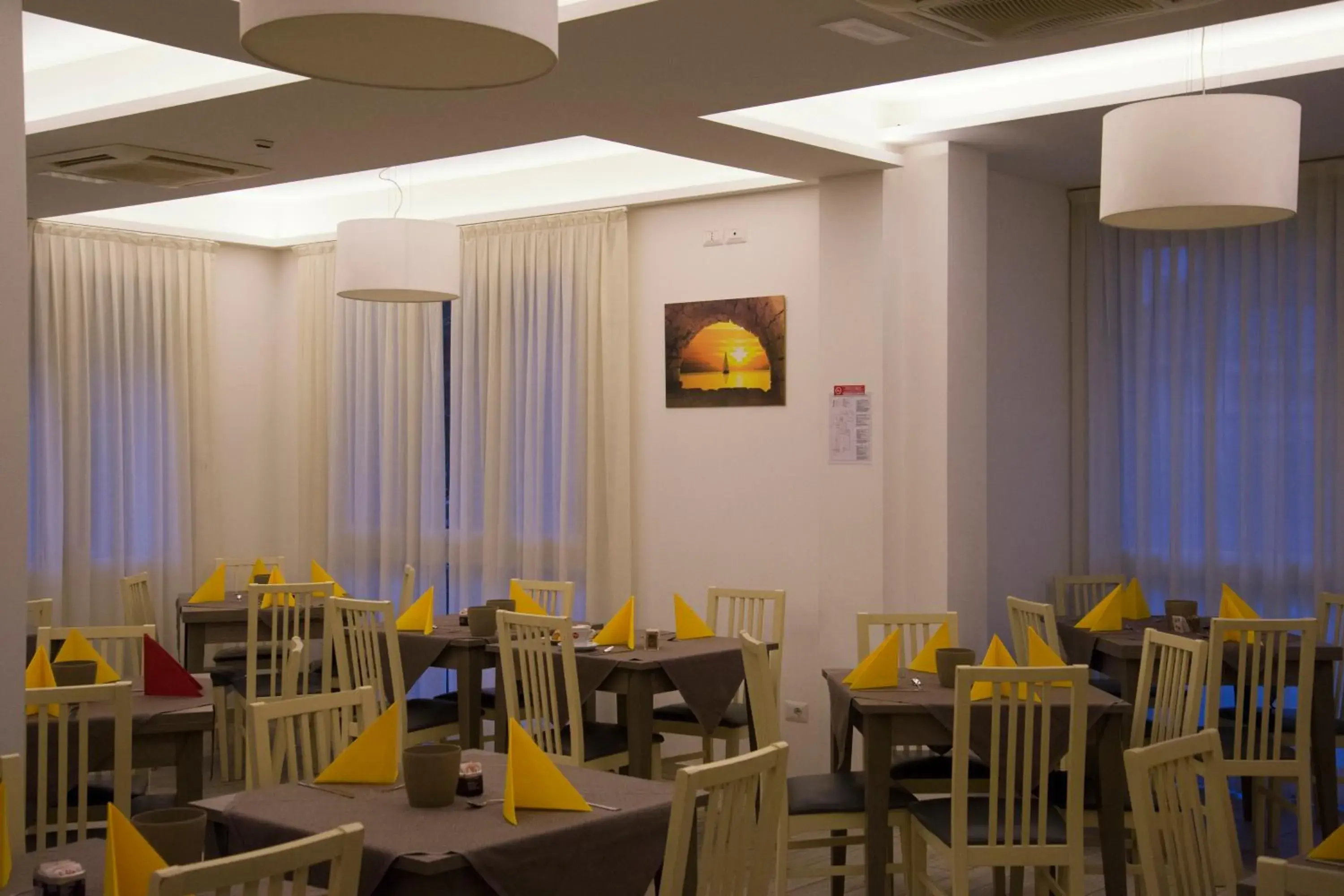 Restaurant/Places to Eat in Hotel Villa Enea