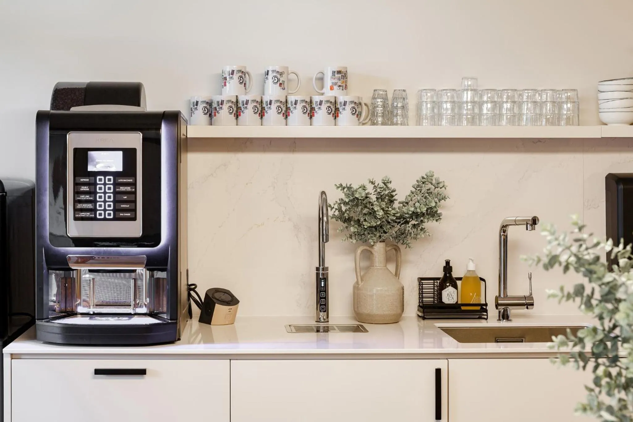 Communal kitchen in Gogaille - Gambetta - accès autonome