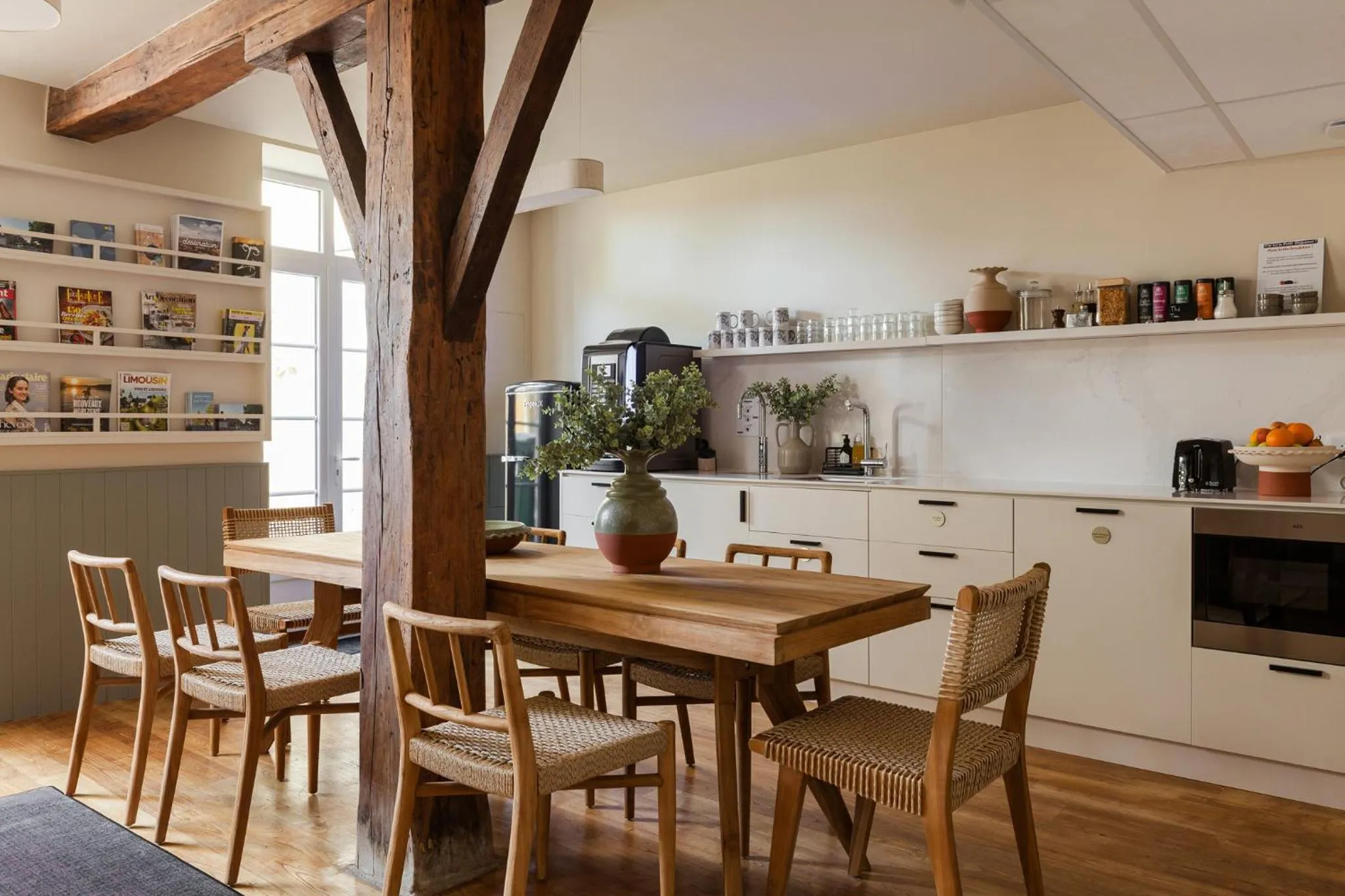 Communal kitchen in Gogaille - Gambetta - accès autonome