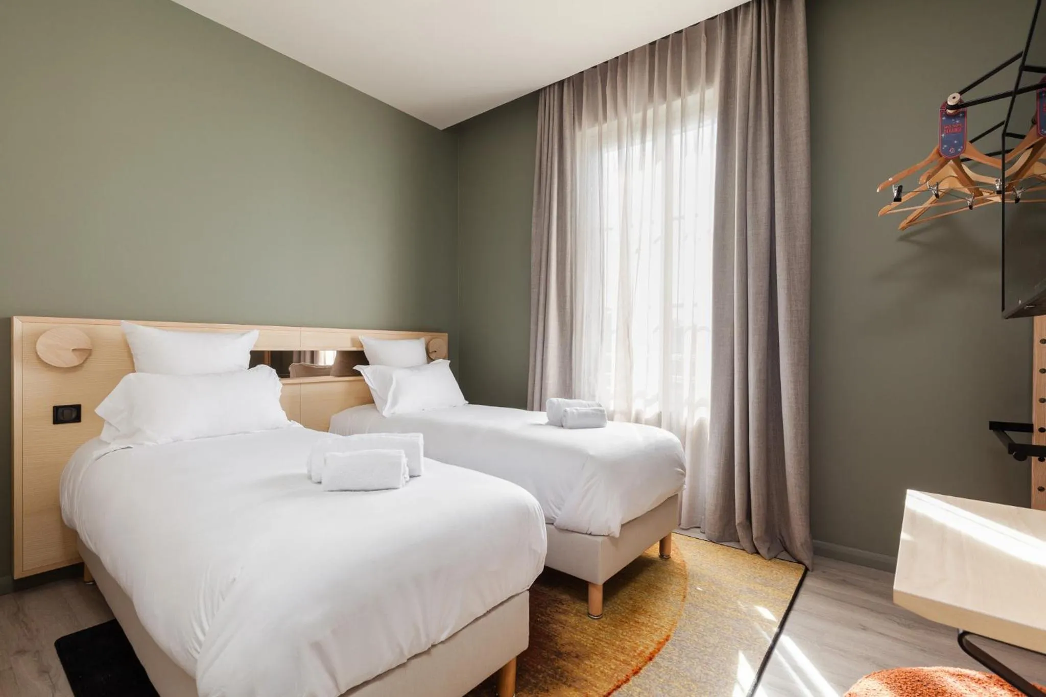 Bedroom, Bed in Gogaille - Gambetta - accès autonome