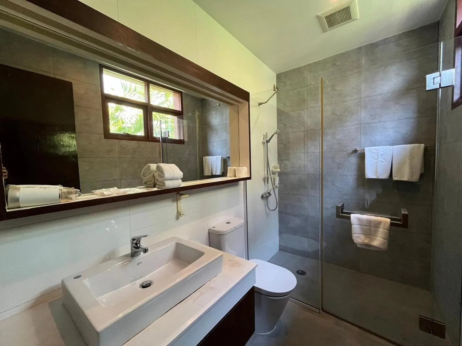 Bathroom in Amatapura Beachfront Villa 1, SHA Certified