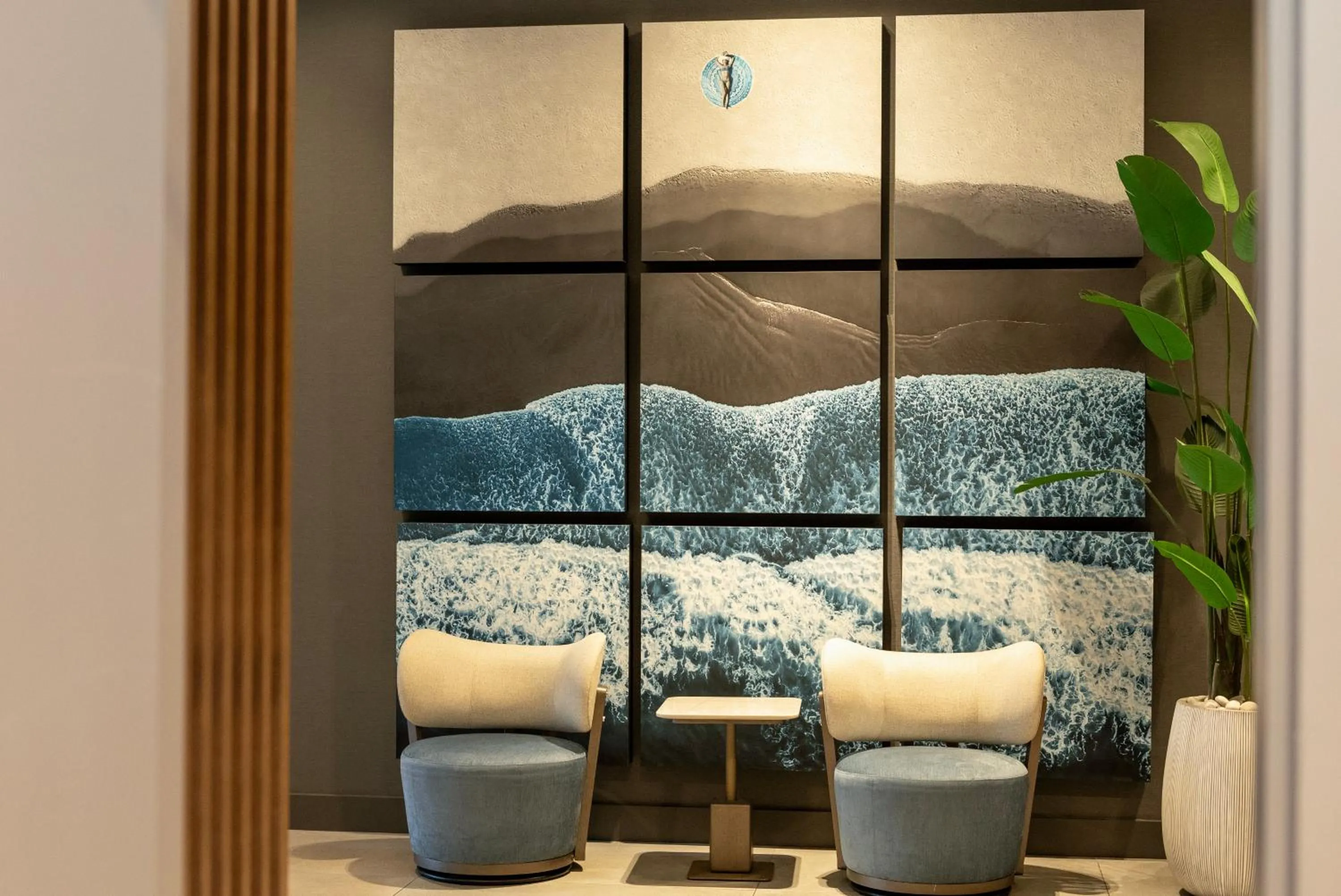 Bed in Smart Brickell Hotel