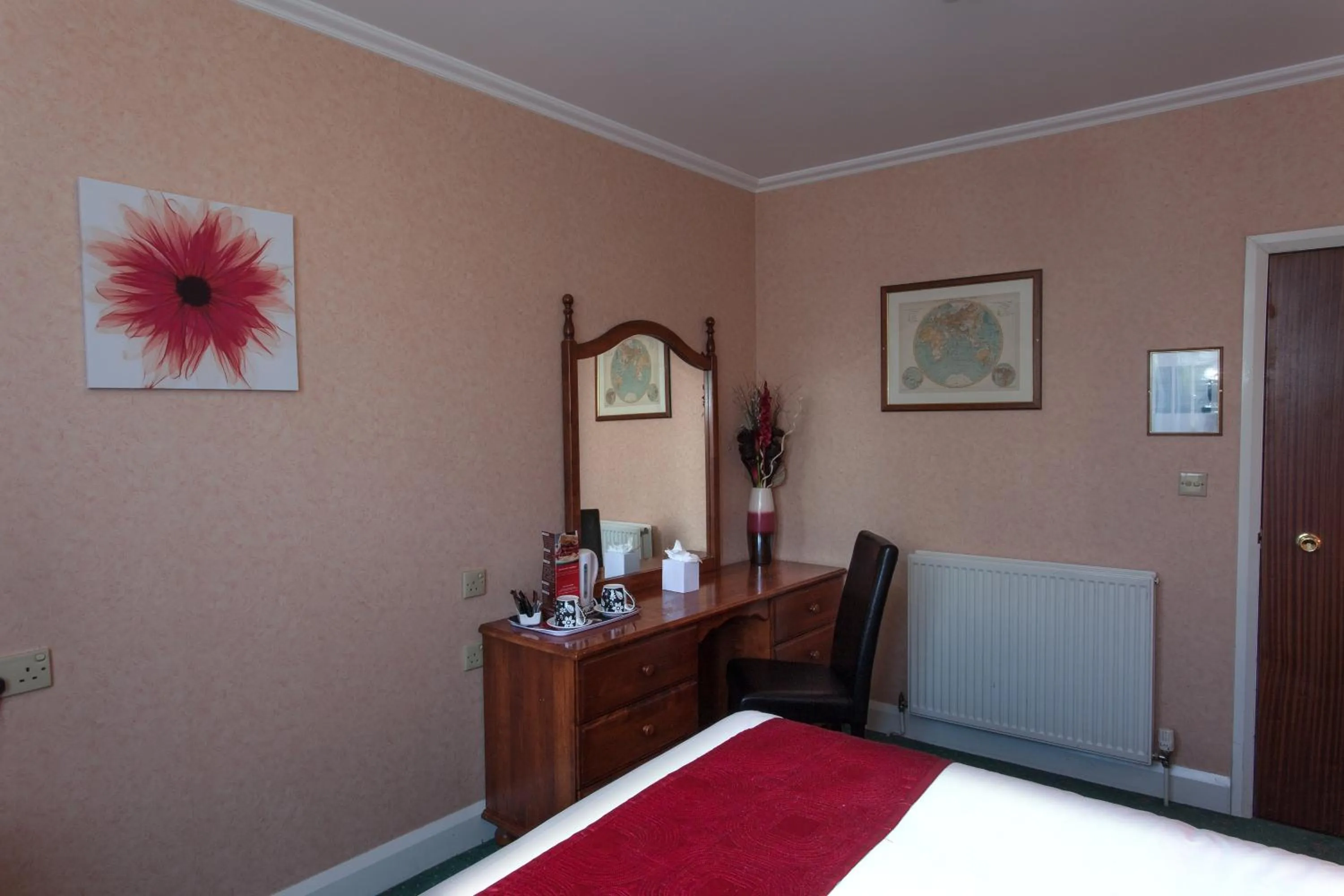 Bedroom in The Roundhouse