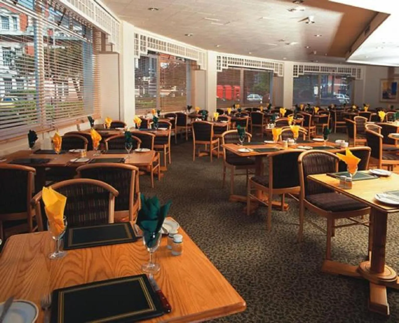 Restaurant/places to eat in The Roundhouse