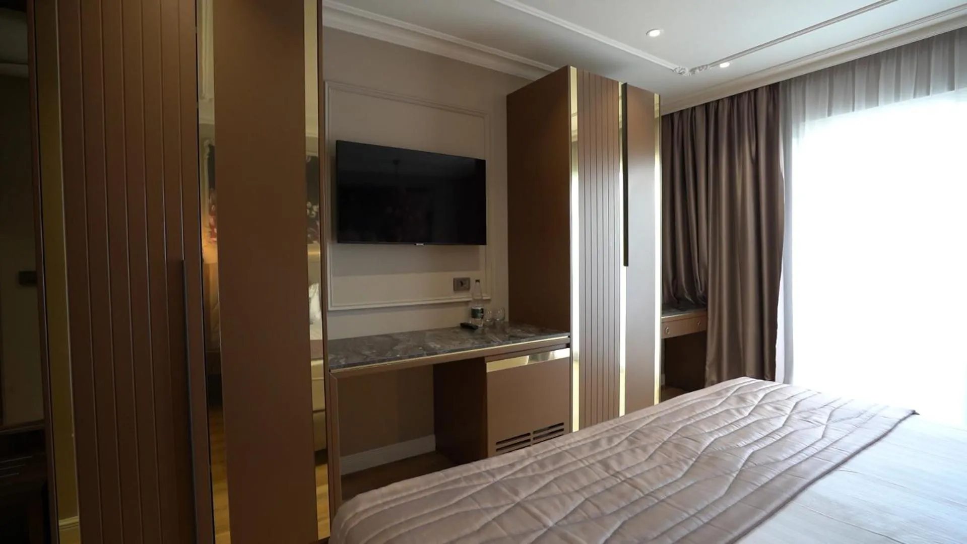 Bedroom in Premium Sunrise