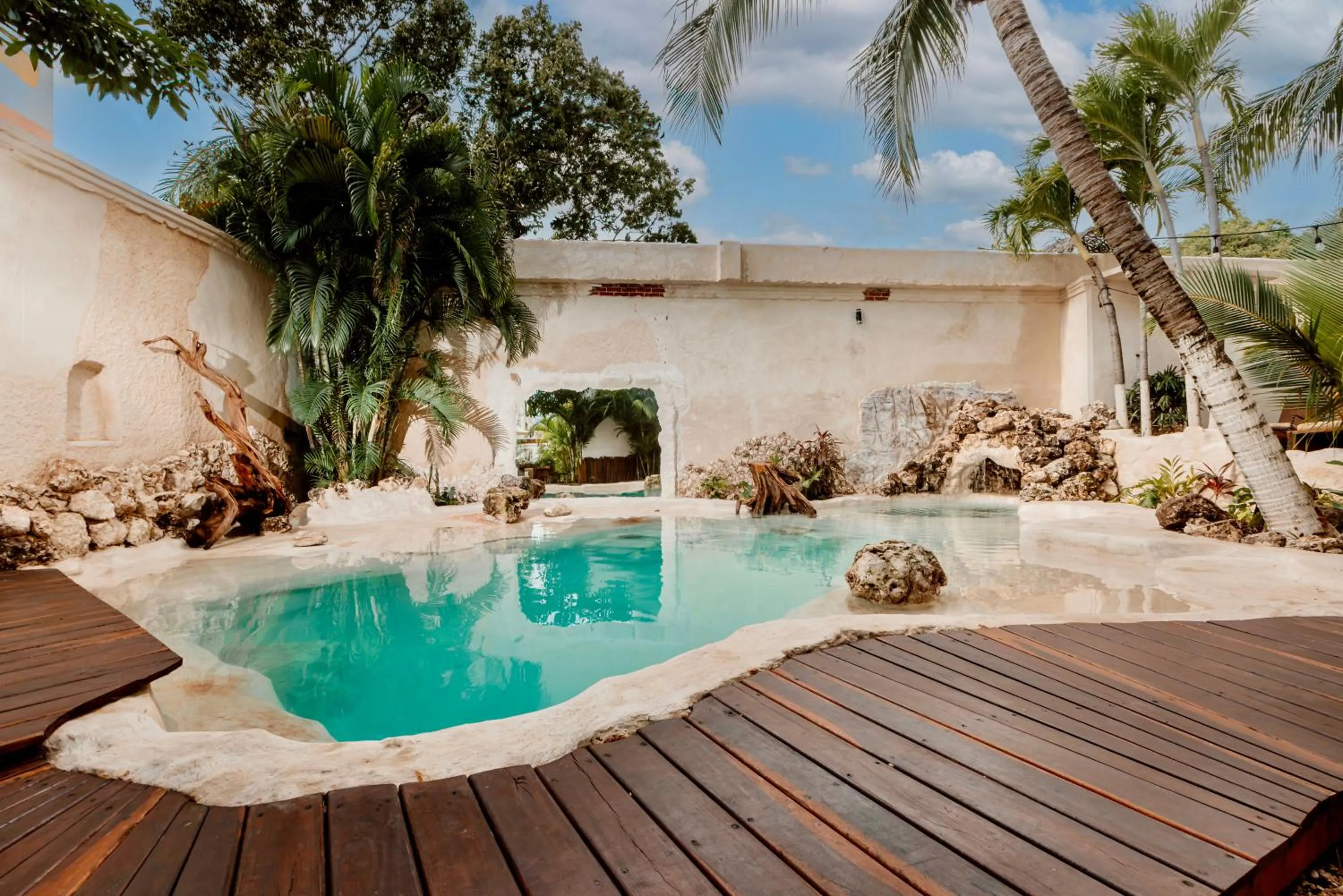 Swimming pool in Enigmatic Hotel Experience