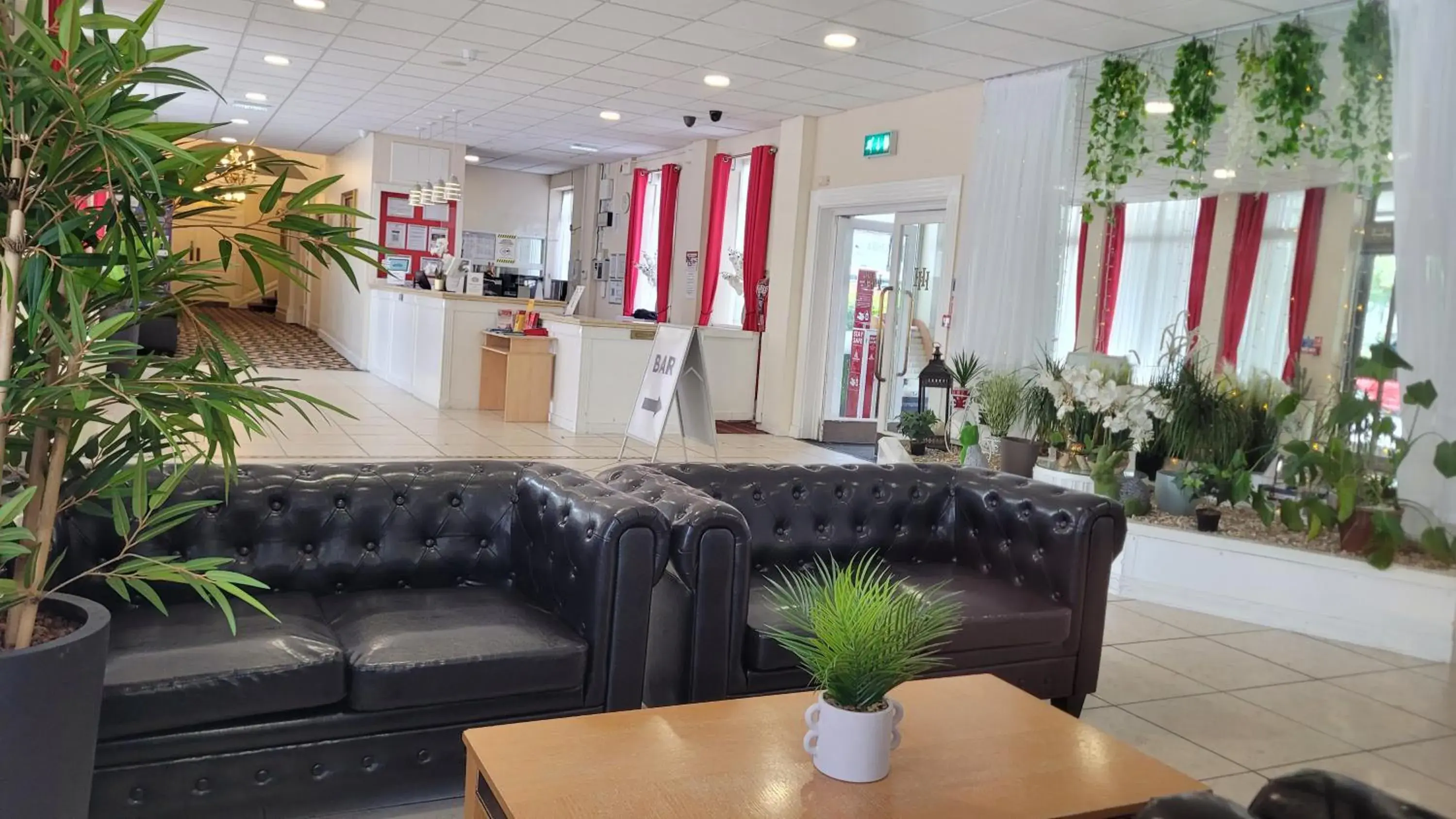 Lobby or reception in Heathlands Hotel Lobby or reception in Heathlands Hotel